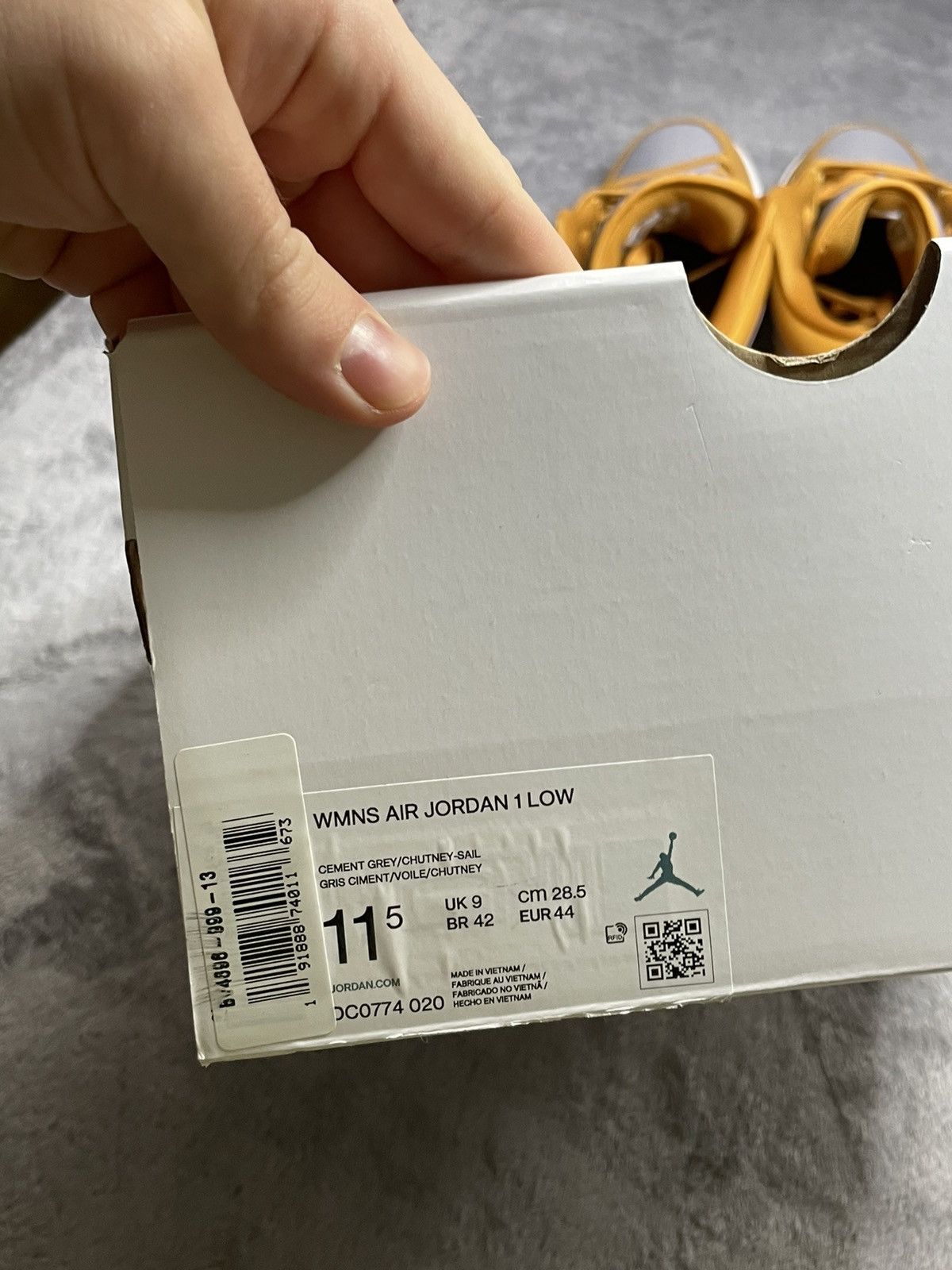 Nike Air Jordan 1 Low Size US 10 / EU 43 - 7 Thumbnail