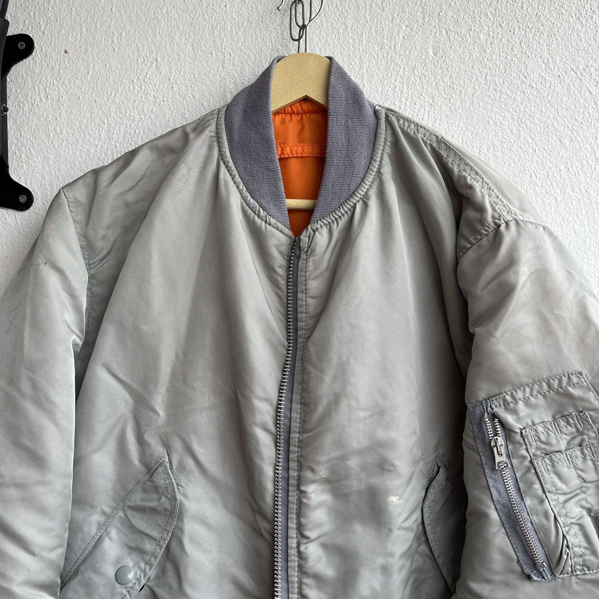 Alpha Industries VINTAGE ALPHA INDUSTRIES AVIREX MA-1 BOMBER FLIGHT JACKET Size US L / EU 52-54 / 3 - 19 Thumbnail
