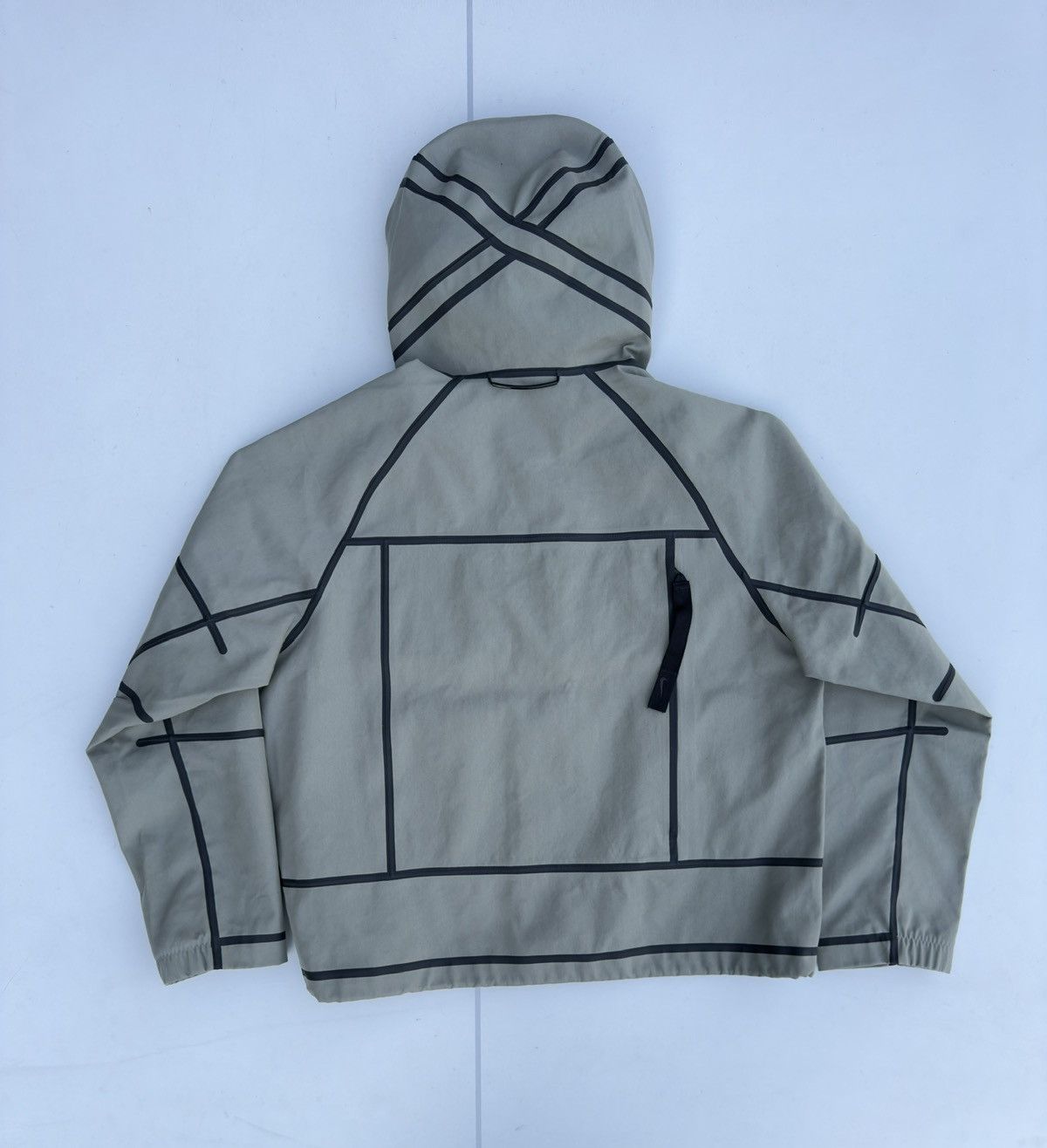 Nike Nike Tech Men's Storm-FIT Hooded Rain Jacket Size US S / EU 44-46 / 1 - 5 Thumbnail