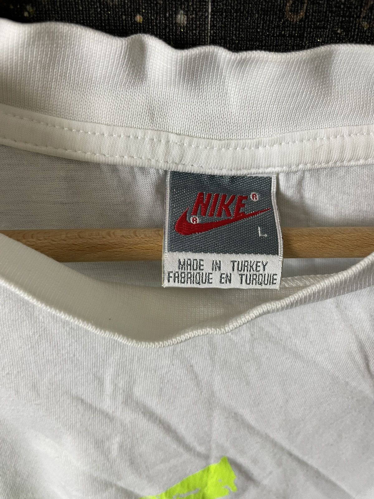 Nike 00s Vintage Nike Big Swoosh Logo Drill T-shirt Rare Size US L / EU 52-54 / 3 - 3 Thumbnail