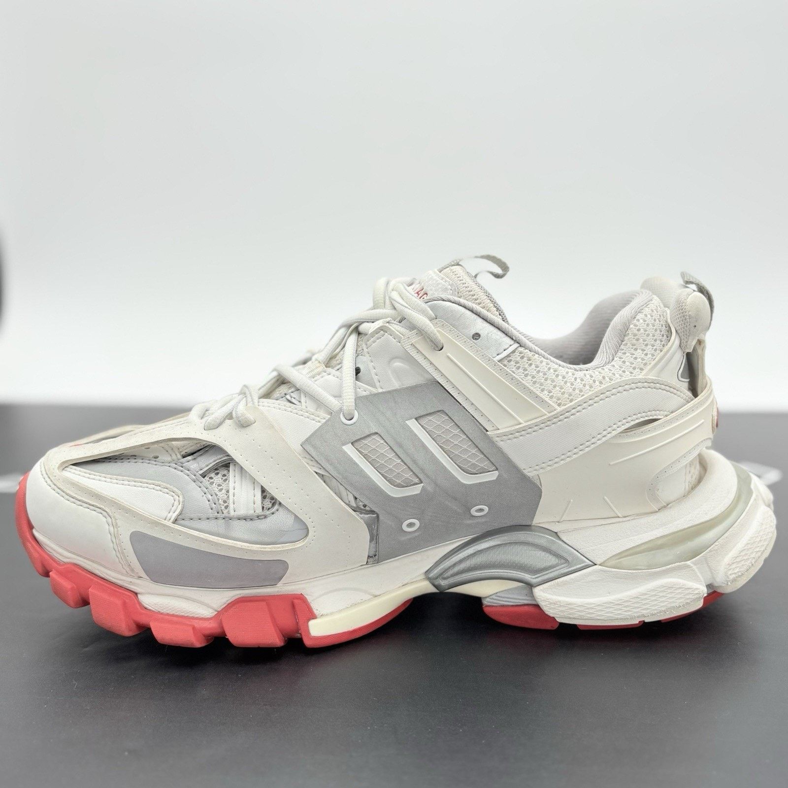 Balenciaga Balenciaga Track Sneaker ' White Red ' | SUPER CLEAN! Size US 9 / EU 42 - 4 Thumbnail