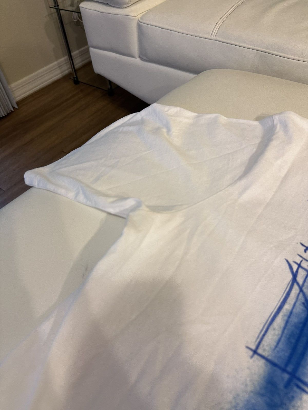 Off-White Off White Graffiti Logo Tee Size US L / EU 52-54 / 3 - 15 Thumbnail