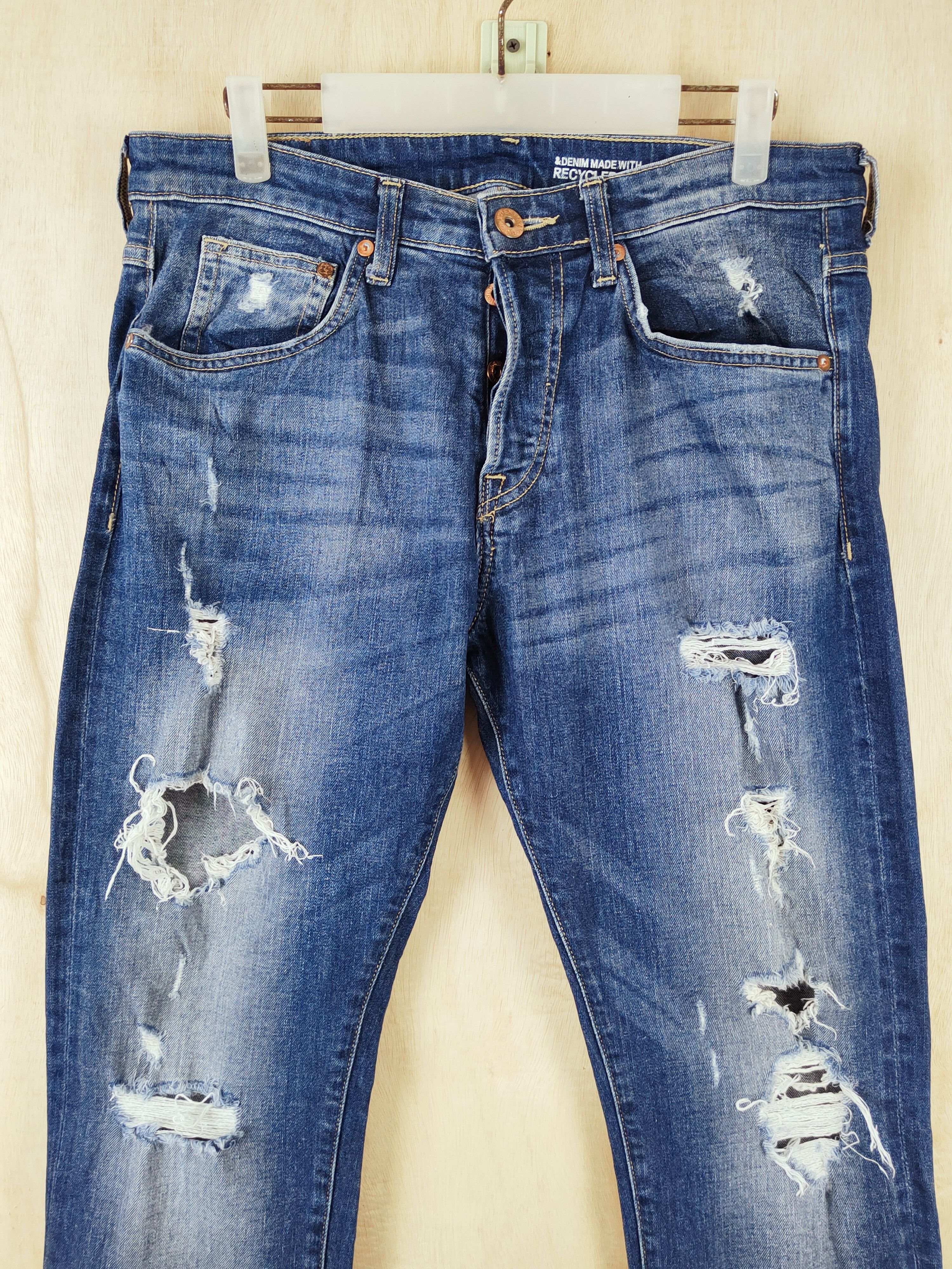 Vintage H&M Dark Blue Distressed Ripped Skinny Jeans #S2658 Size US 34 / EU 50 - 2 Thumbnail