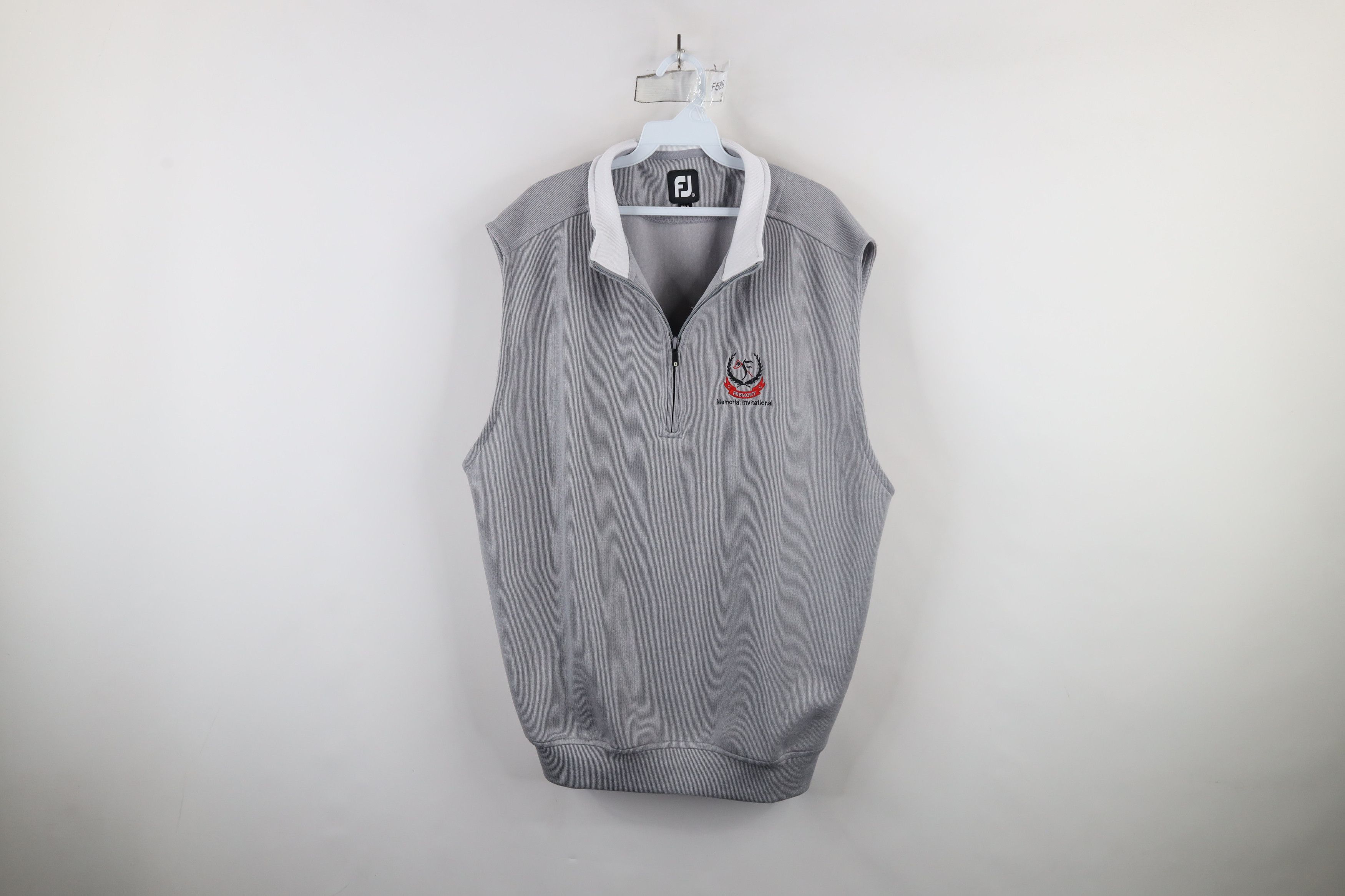 Footjoy × Vintage FootJoy Sleeveless Half Zip Pullover Golf Sweater Vest Gray Size US XL / EU 56 / 4 - 1 Thumbnail
