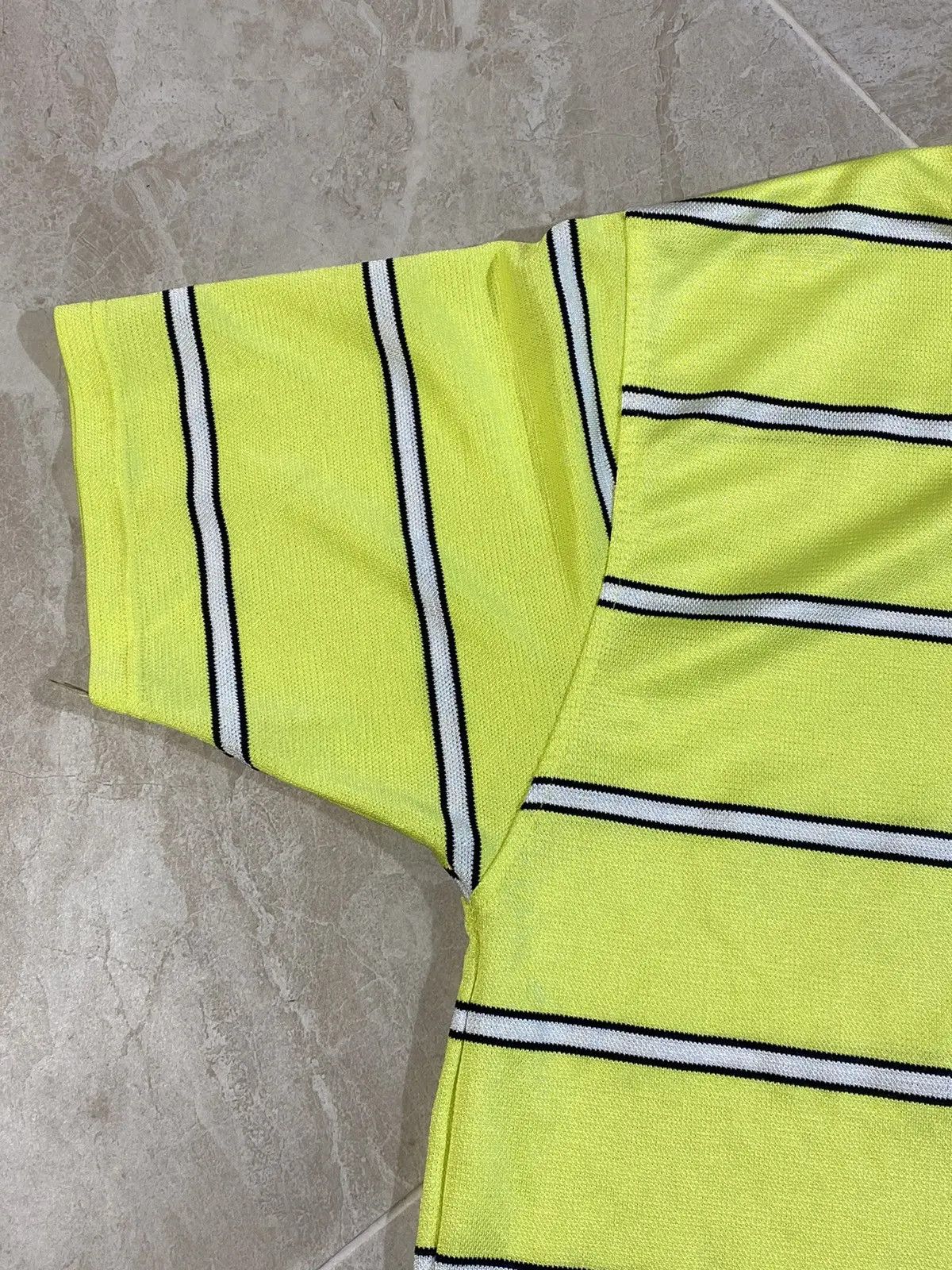 Descente Nike Neon Yellow Striped Y2K 90s Shirt Small Size US S / EU 44-46 / 1 - 6 Thumbnail