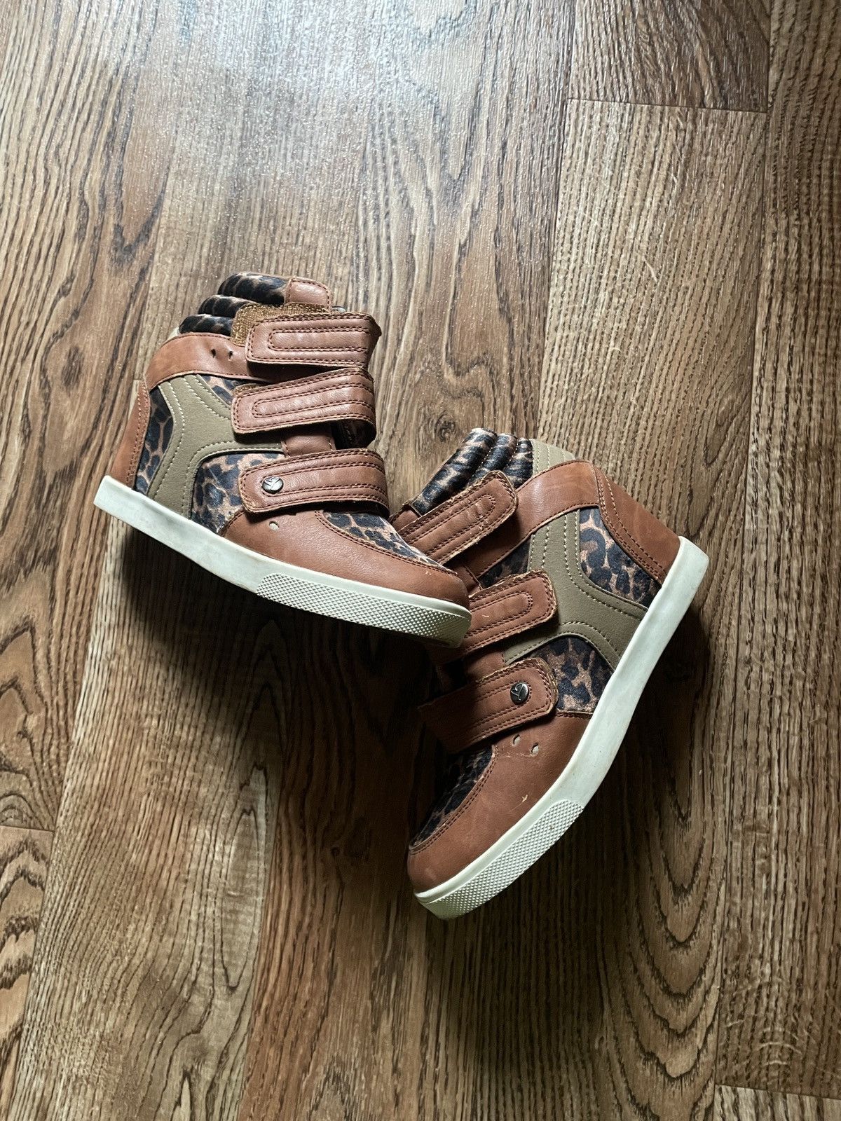 Japanese Brand Unbranded Isabel Marant Style sneakers studded y2k rare hype Size US 8 / IT 38 - 2 Thumbnail