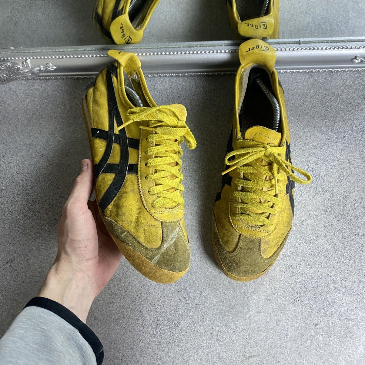 Asics Asics Tiger Onitsuka sneakers kill bill yellow avant gard Size US 9 / EU 42 - 1 Thumbnail