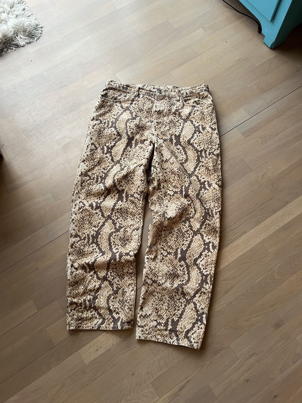 image of Stussy «Big Ol» Jeans Snakeprint in Snakeskin, Men's (Size 34)