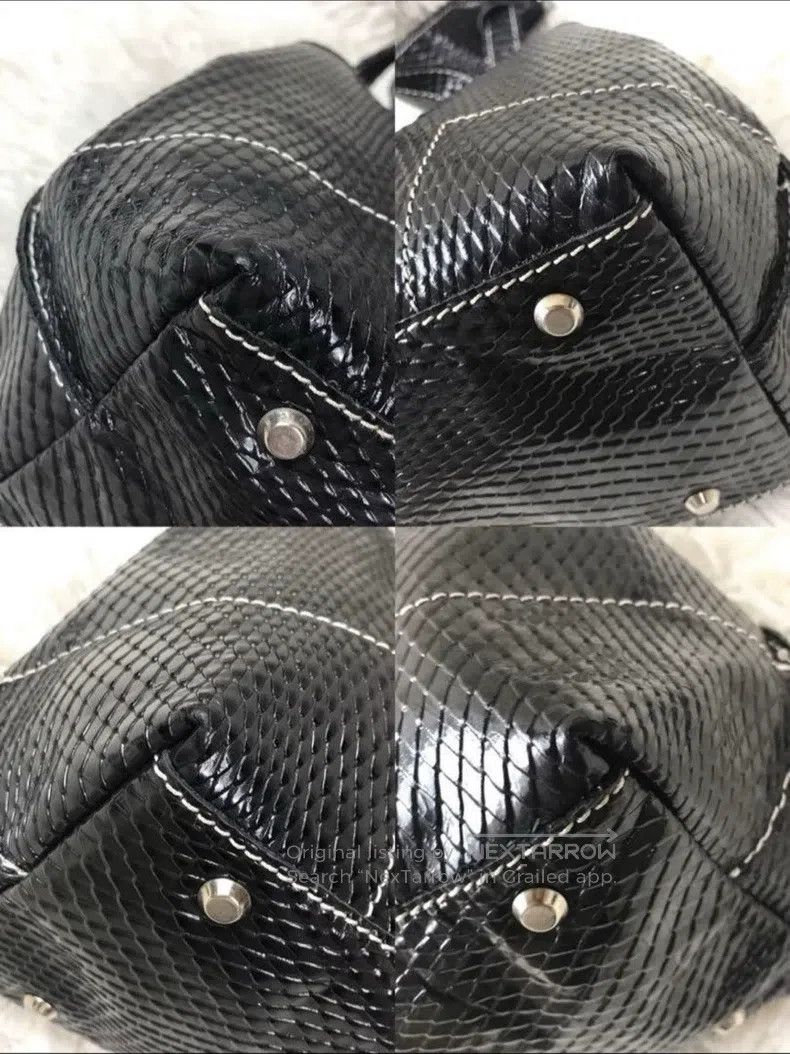 Vivienne Westwood Vivienne Westwood size os Vintage black crocodile pattern h Size ONE SIZE - 4 Thumbnail