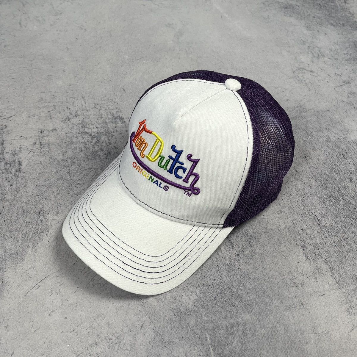 Von Dutch Vintage Von Dutch Y2K rainbow big logo trucker hat 