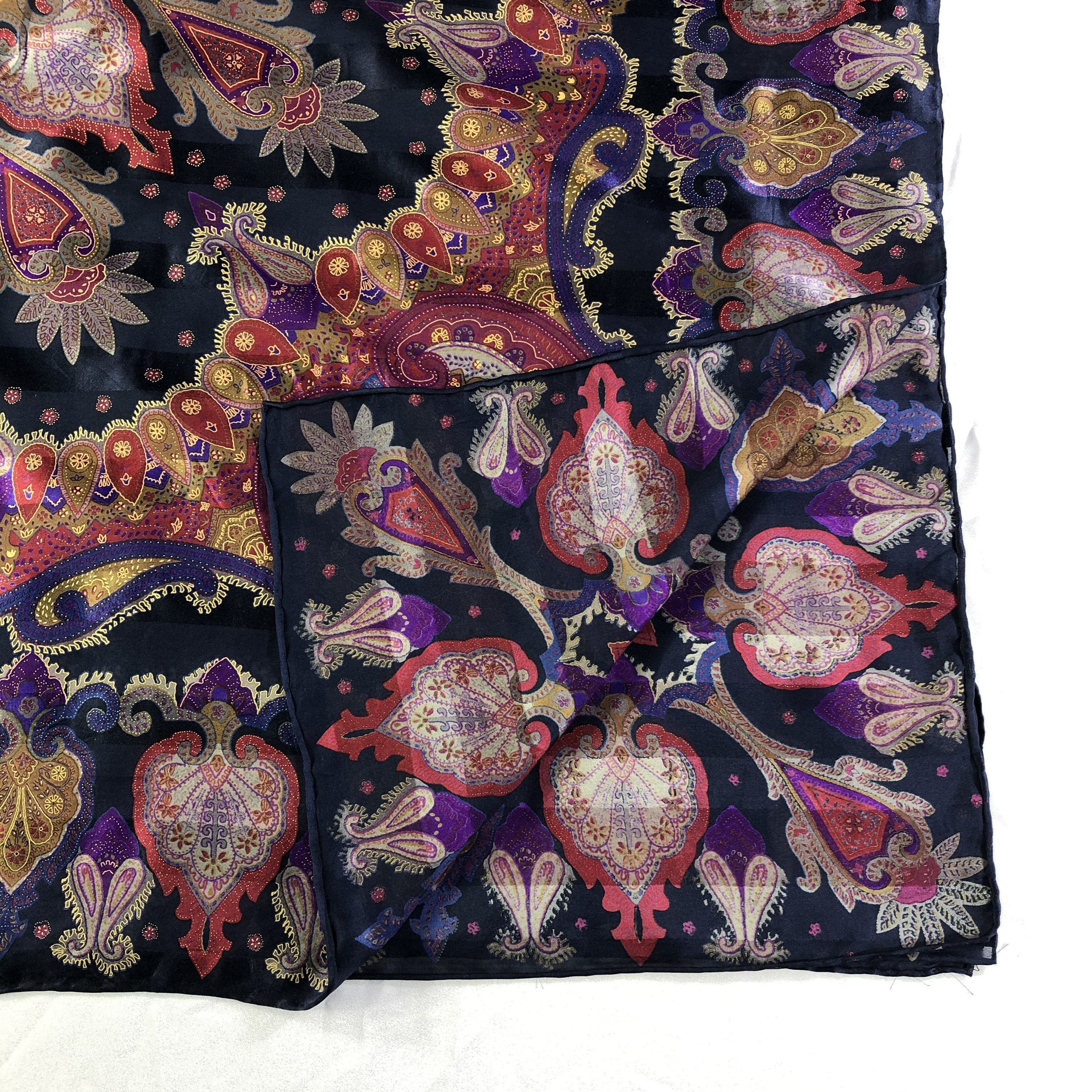 Vintage Vintage Silk Scarf Size ONE SIZE - 4 Thumbnail