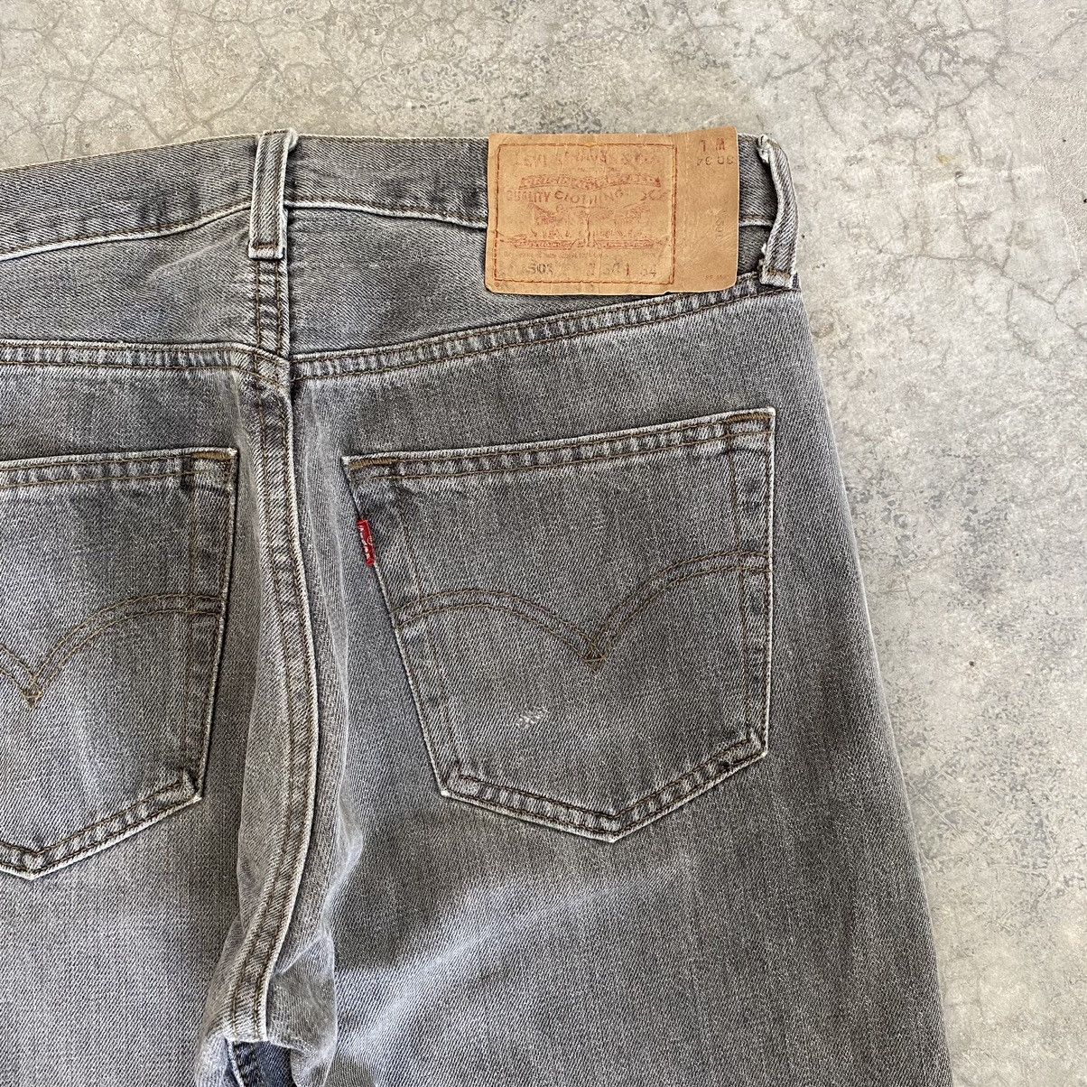 Levi's Vintage Late 90’s Levis 501 Ash Grey Jeans Size US 31 - 19 Thumbnail