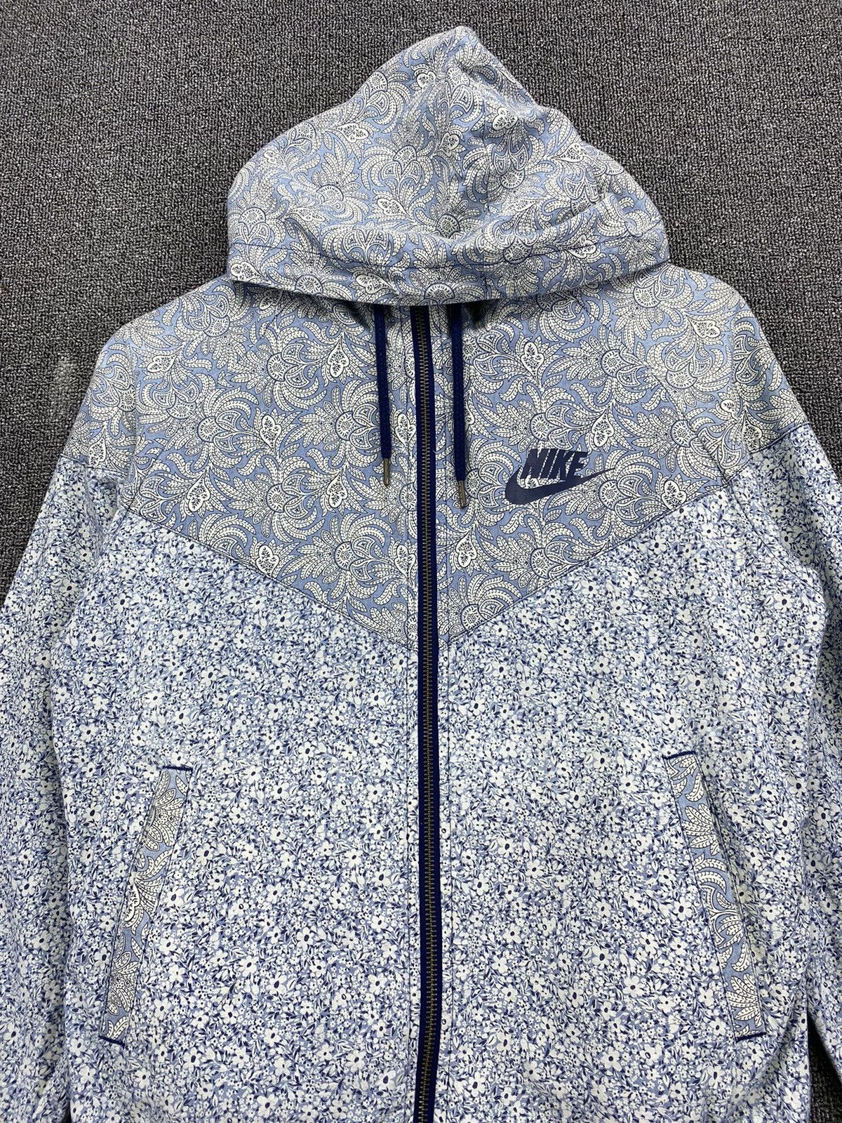 Nike Vintage Nike Paisley Hoodie Jacket Size L / US 10 / IT 46 - 5 Thumbnail