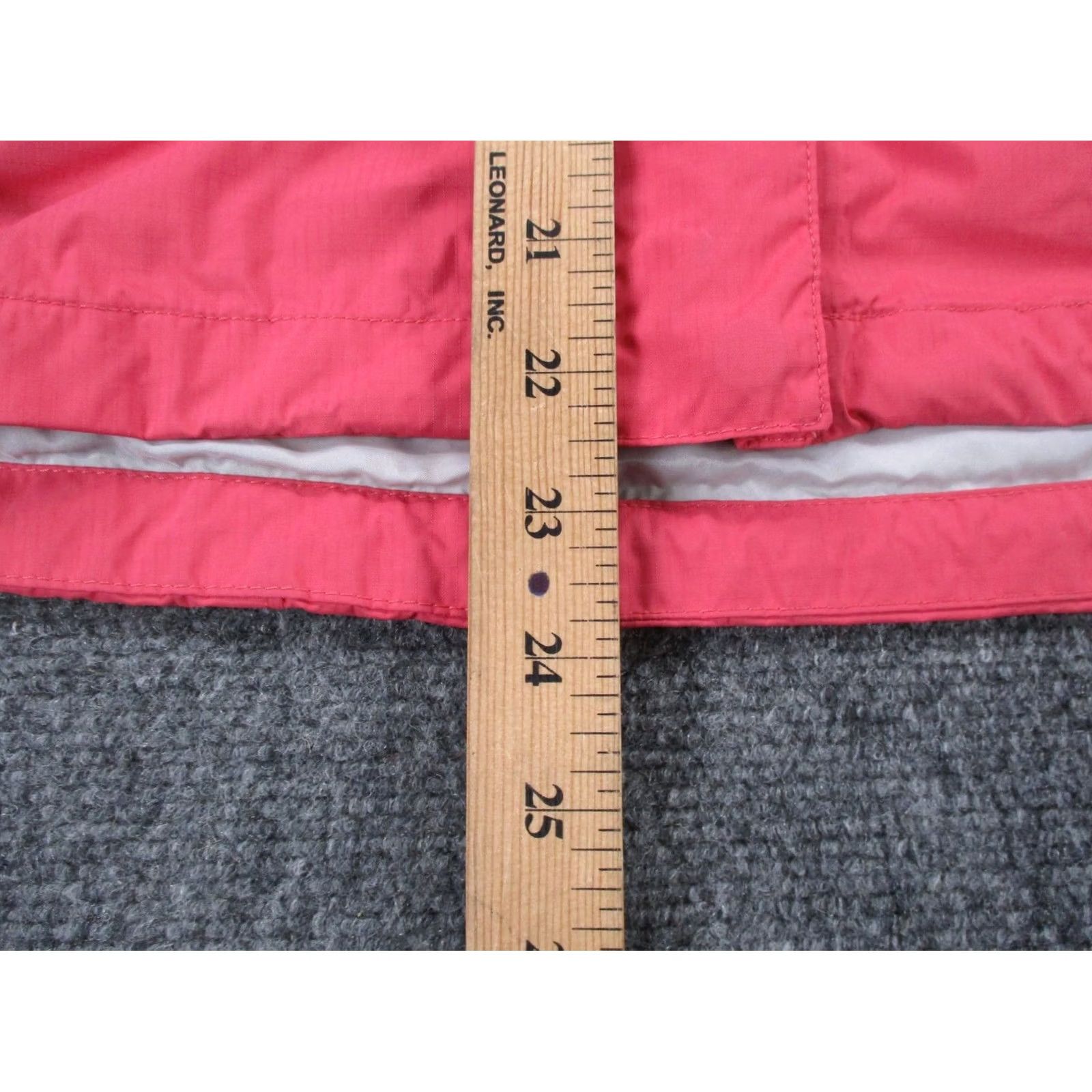 The North Face Nike North Face? Size M / US 6-8 / IT 42-44 - 4 Thumbnail