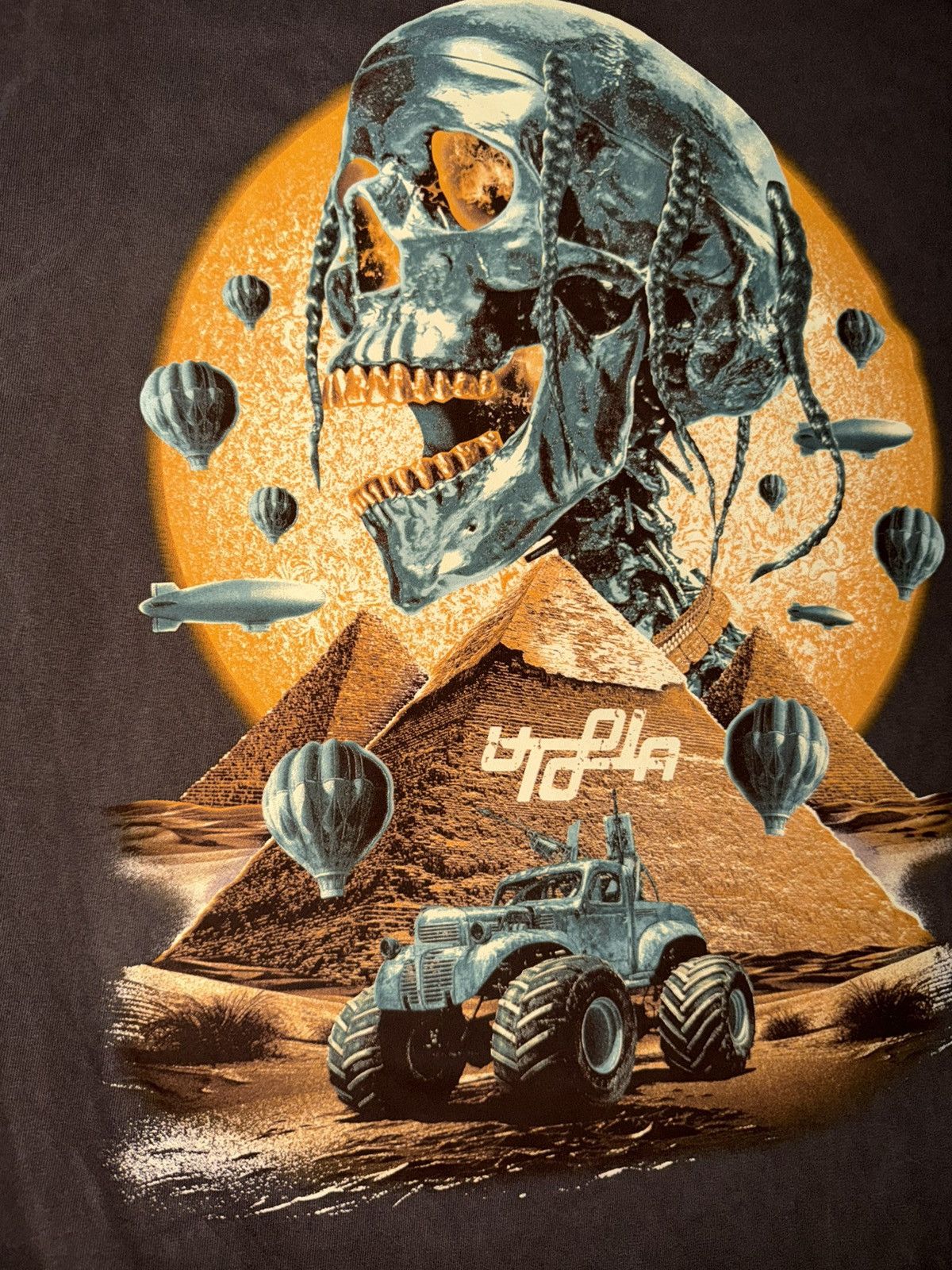 Travis Scott Travis Scott Utopia Rody knows best brown t-shirt large Size US XL / EU 56 / 4 - 3 Thumbnail