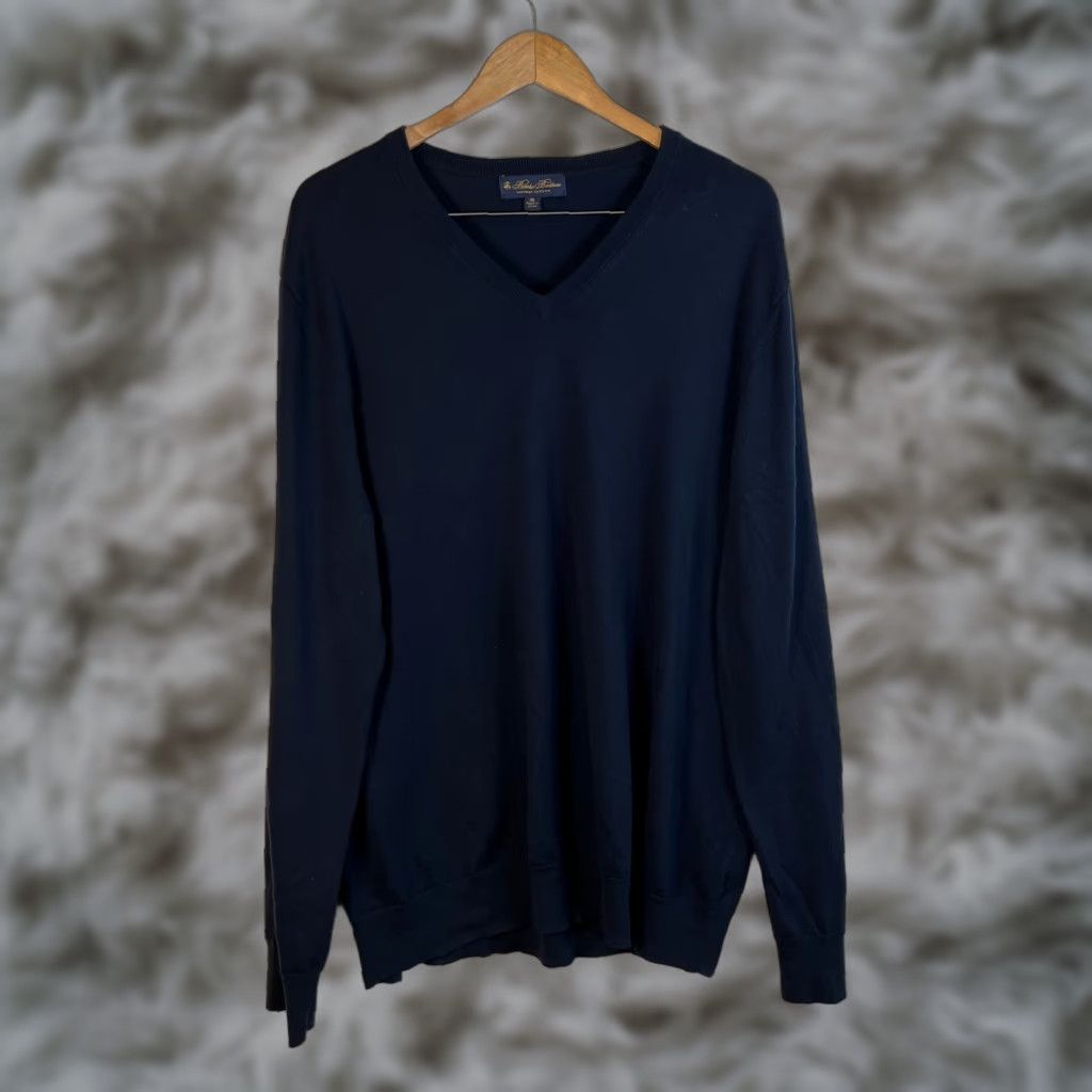 Brooks Brothers Brooks Brothers Mens XL Navy Blue Supima Cotton V-Neck Sweater 42224-155ND050 Size US XL / EU 56 / 4 - 1 Thumbnail
