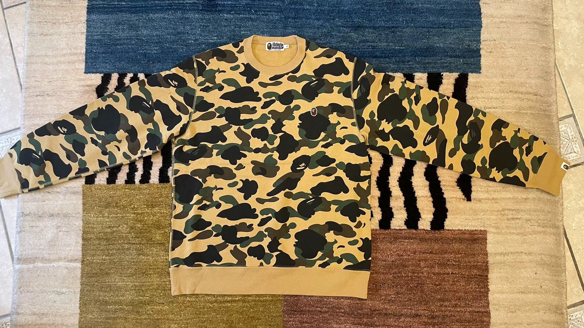 Bape Bape Classic Yellow Camo Crewneck Size US XL / EU 56 / 4 - 1 Thumbnail