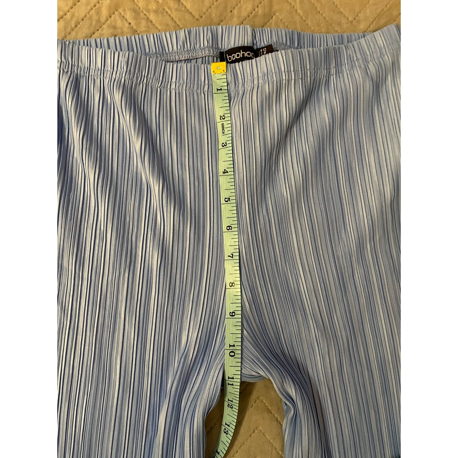 Boohoo Boohoo Women’s Size 8 Baby Blue Pleated Flare Pants Size 30" / US 8 / IT 44 - 6 Thumbnail