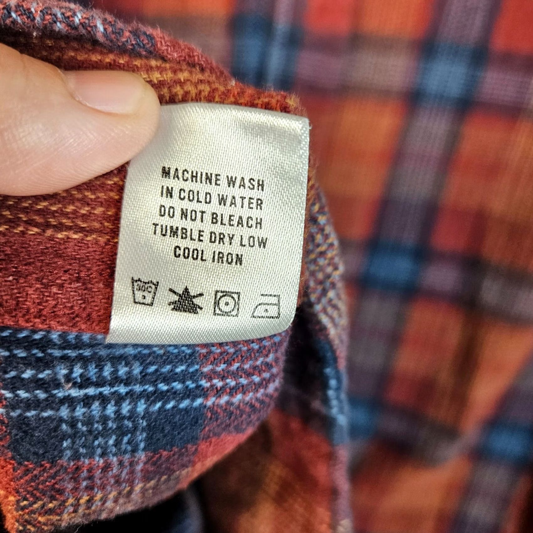 Katin Katin Shirt Mens SM Red Men plaid check button Flannel Casual Size Size US S / EU 44-46 / 1 - 5 Thumbnail