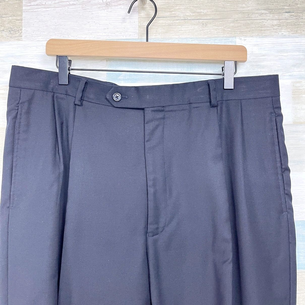 Jos. A. Bank Jos A Bank Wool 2 Piece Suit Black Two Button Mens 43L 37L Size 42L - 10 Thumbnail