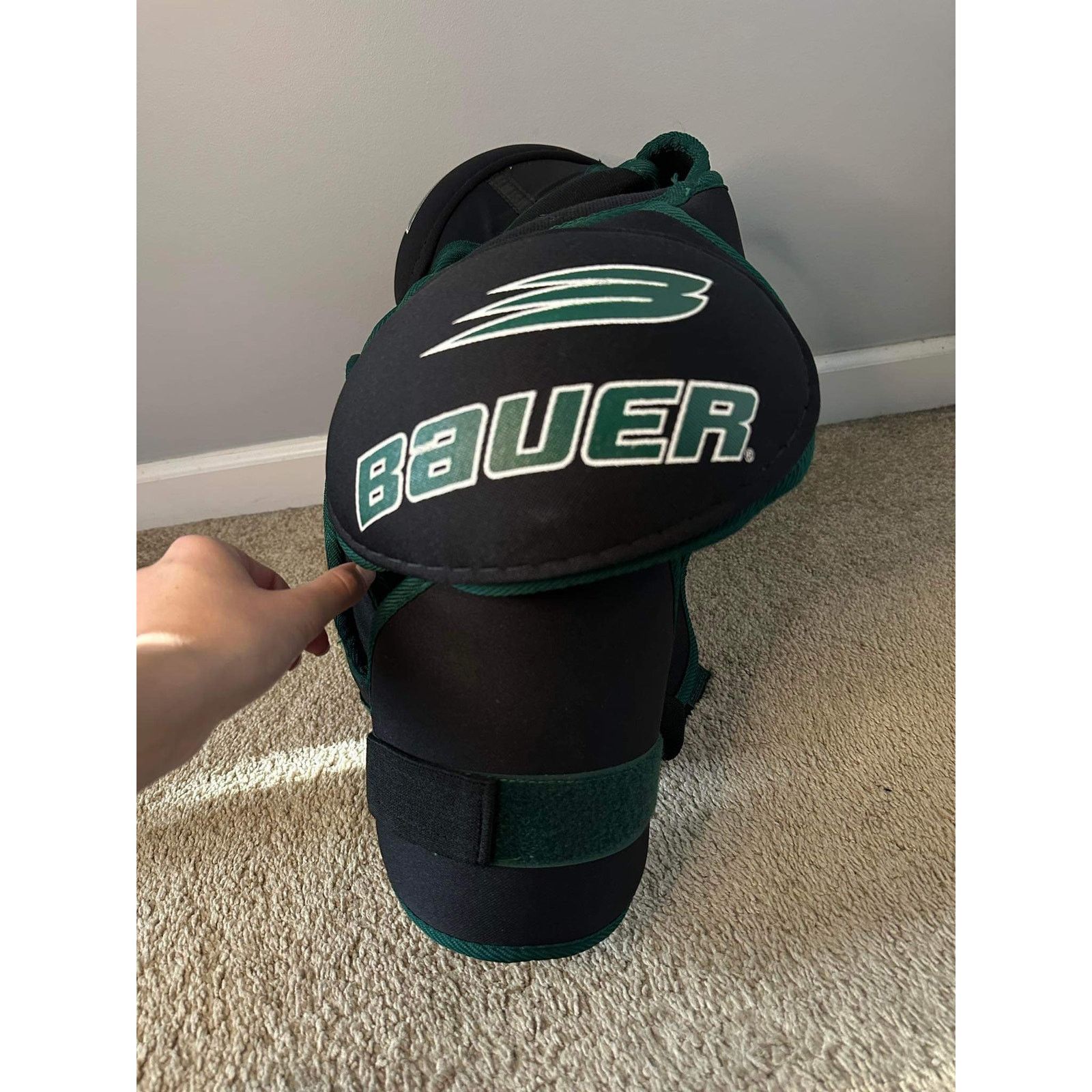 Other Bauer Impact Sp500 Hockey Shoulder Pads Green/Black Junior L Size ONE SIZE - 6 Thumbnail