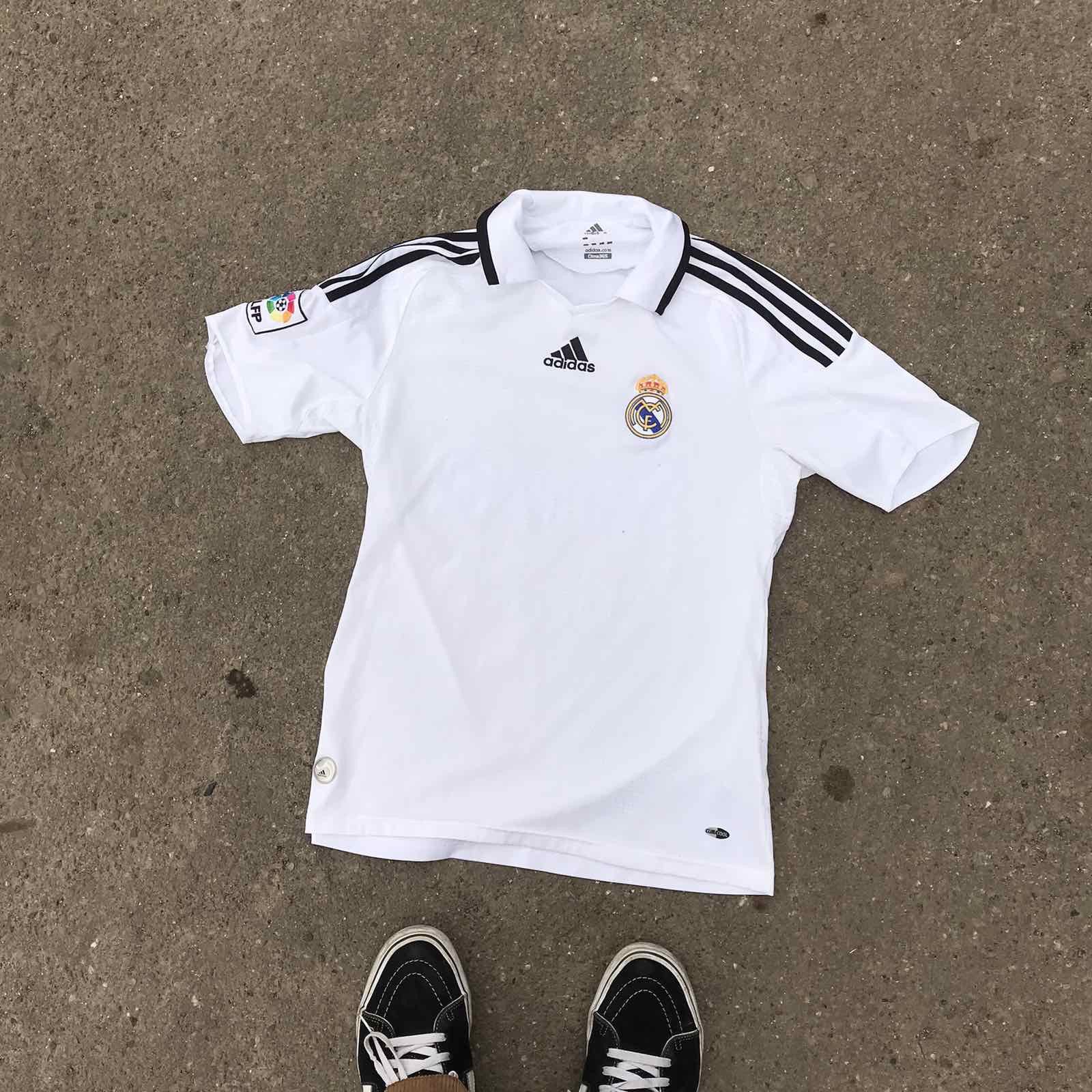 Vintage Adidas 2008 Real Madrid Home Soccer Jersey Shirt Size US S / EU 44-46 / 1 - 1 Thumbnail