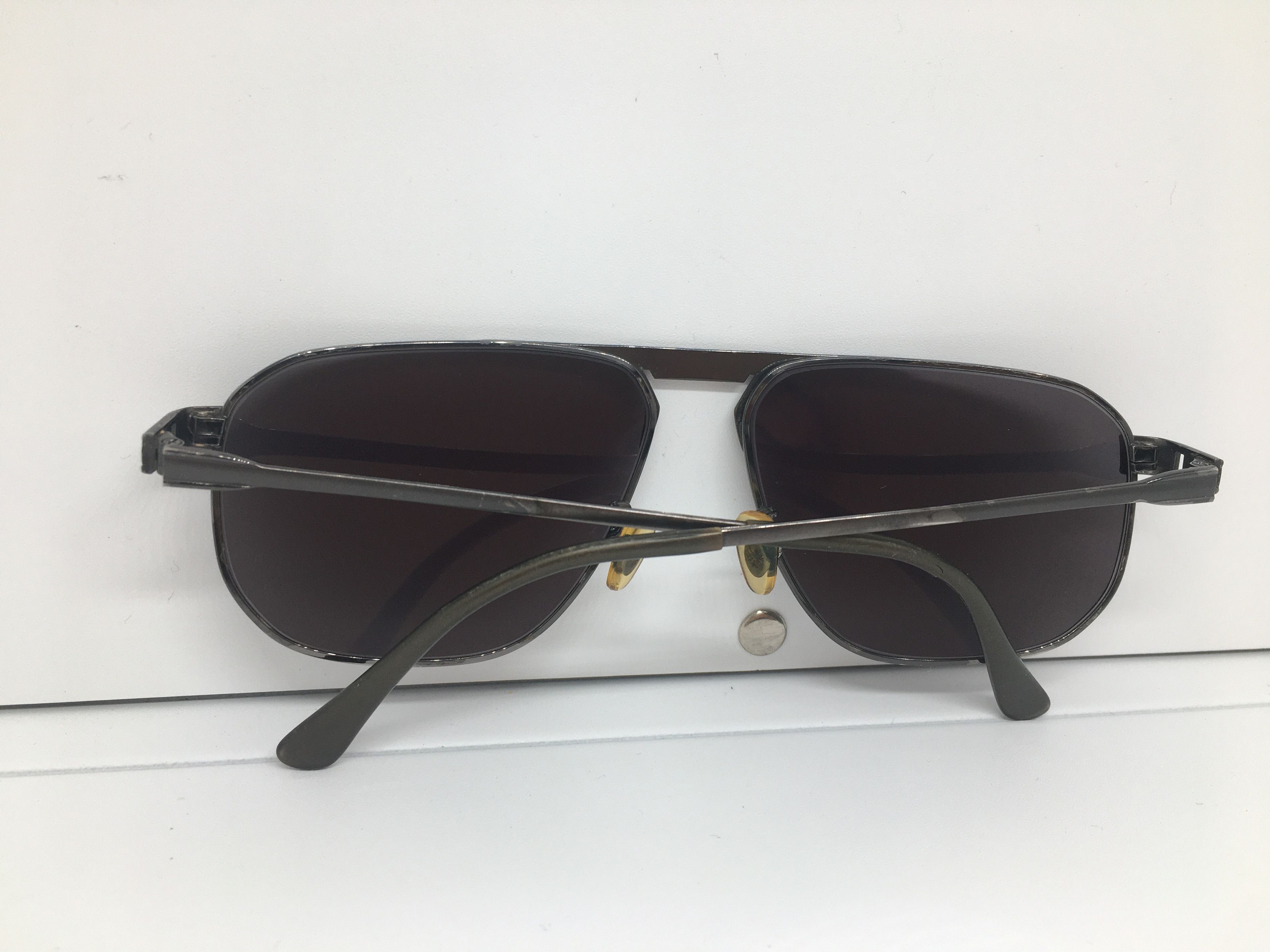 Tonino Lamborghini Vintage TONINO LAMBORGHINI TITANIUM Sunglasses FRAME Size ONE SIZE - 9 Thumbnail