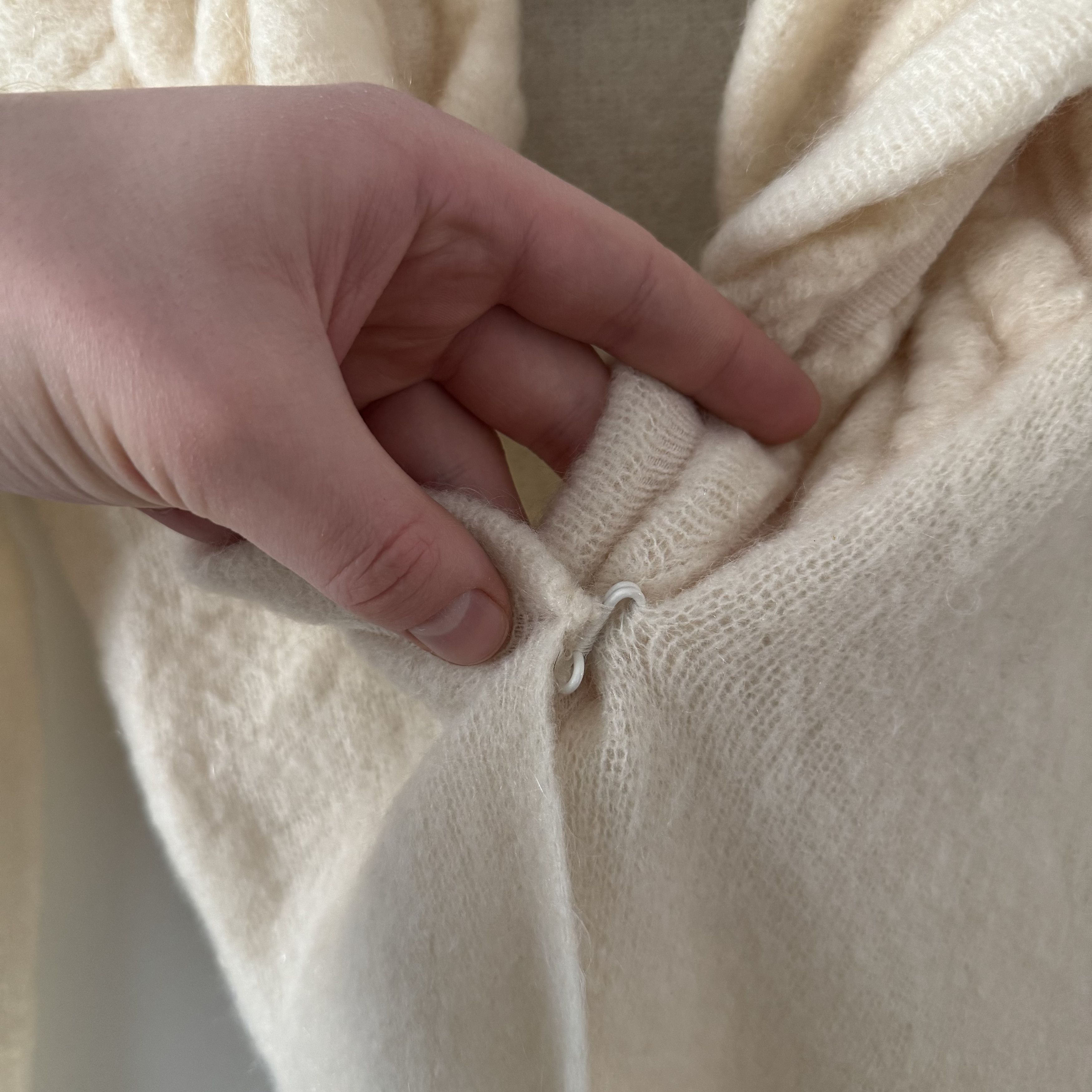 D.Exterior D.Exterior Rare Find Wool Mohair Knitted Cardigan Size M / US 6-8 / IT 42-44 - 12 Thumbnail