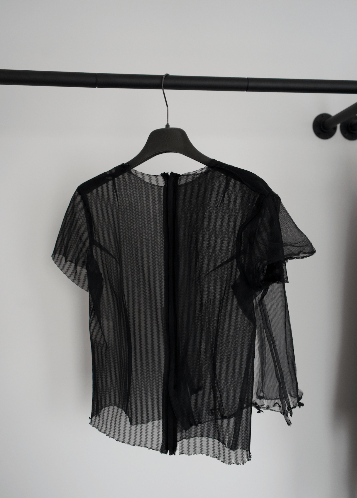 Comme des Garcons F/W 1999 back-zip layered asymmetrical blouse Size S / US 4 / IT 40 - 1 Thumbnail