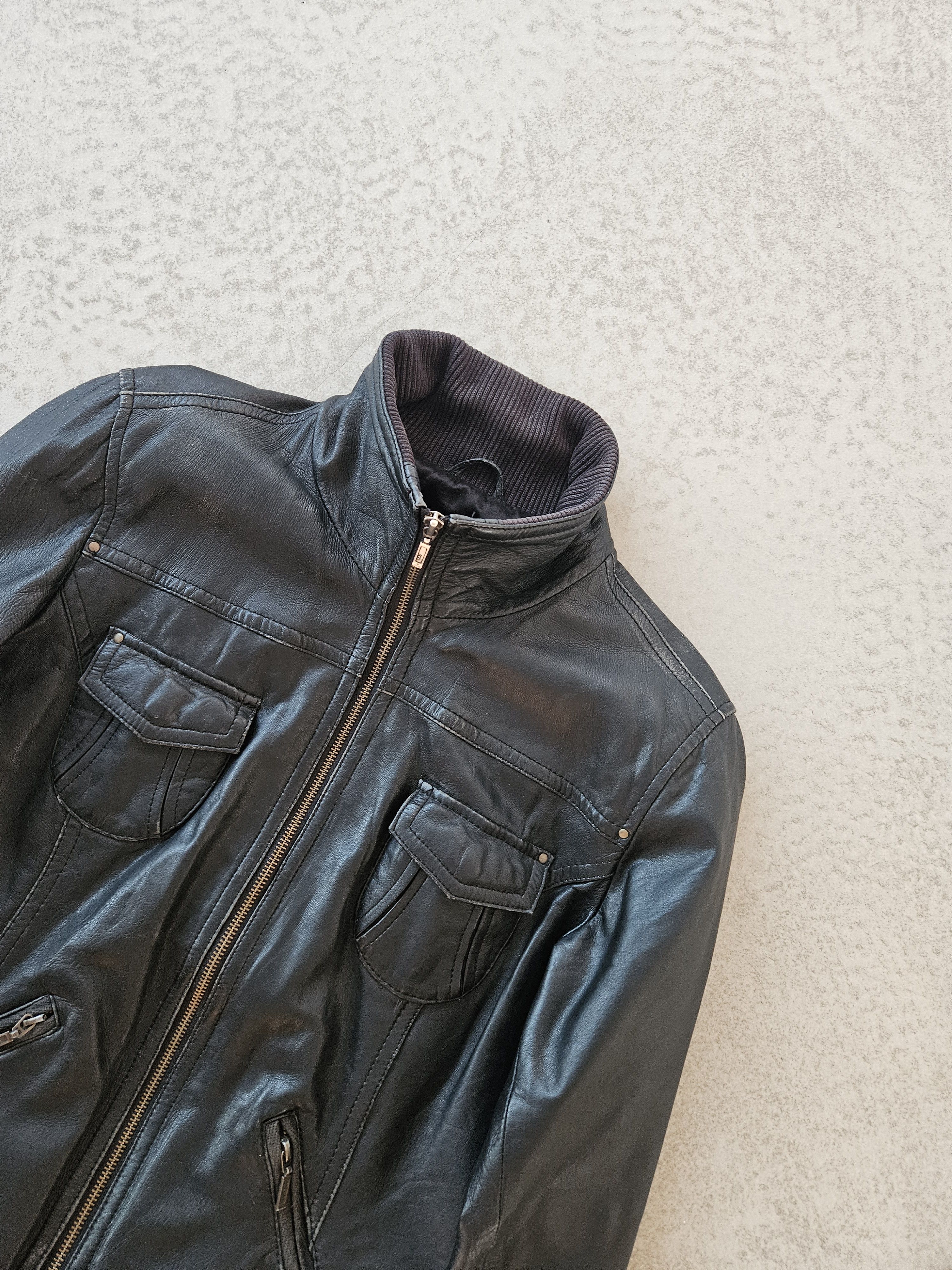 Vintage archive y2k multipocket cropped leather jacket