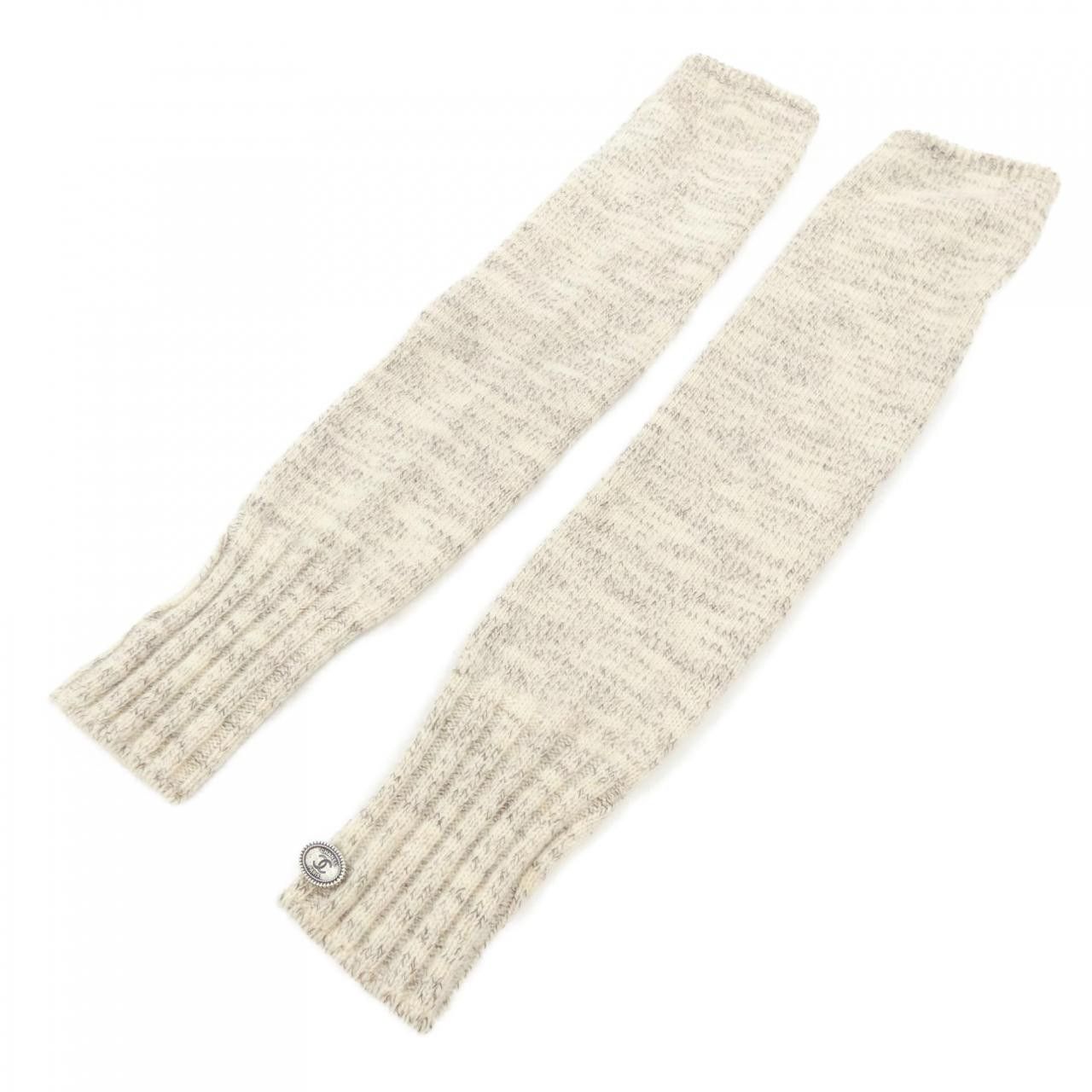 Chanel Chanel Chanel Cashmere Arm Warmer Natural Material Gloves P55374K07254 DUTY FREE for USA Size ONE SIZE - 1 Thumbnail