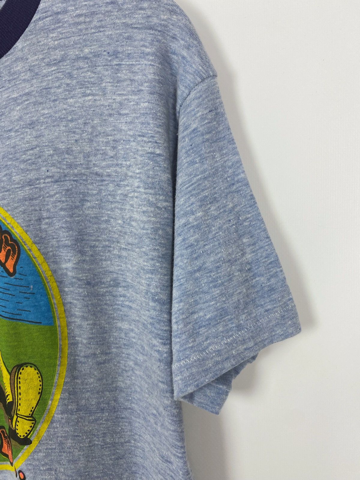 Vintage 1970’s Vintage R. Crumb Keep On Truckin’.. Graphic Tee Size US L / EU 52-54 / 3 - 7 Thumbnail