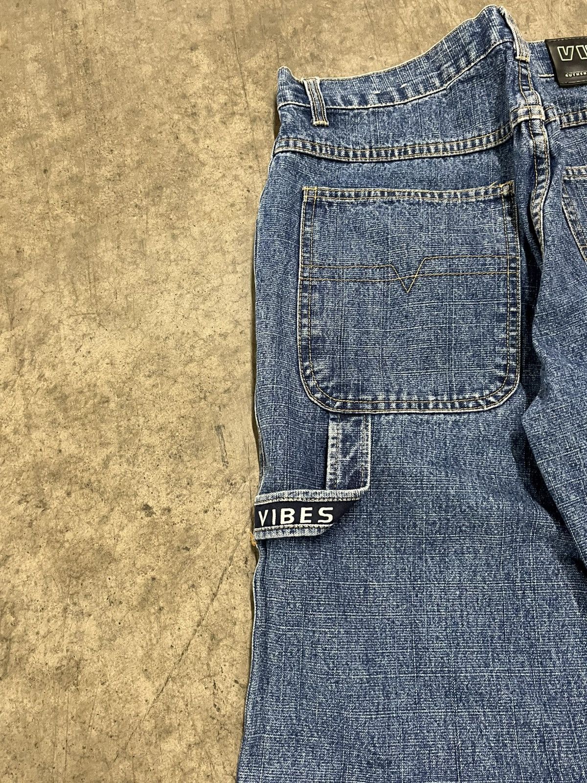 Vintage Y2k vibes baggy fit wide leg skater denim carpenter cargos Size US 32 / EU 48 - 4 Thumbnail