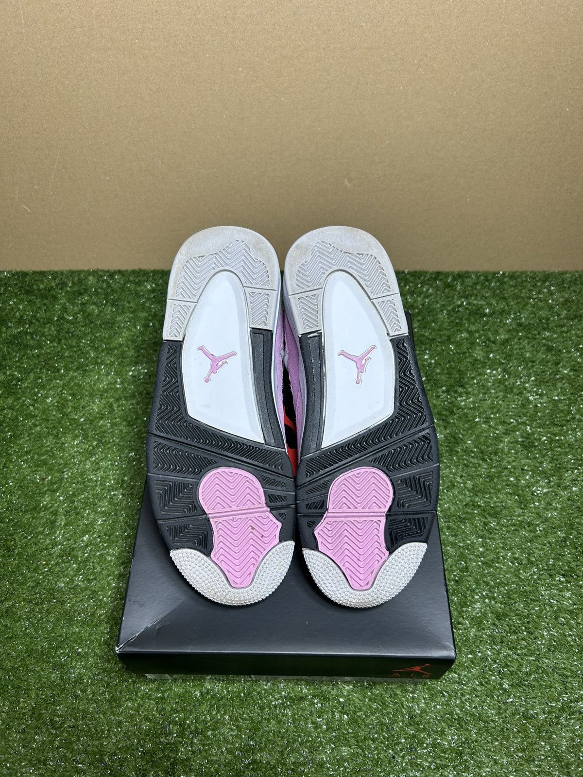 Jordan Brand Jordan 4 Orchid Size US 6.5 / EU 39-40 - 10 Thumbnail