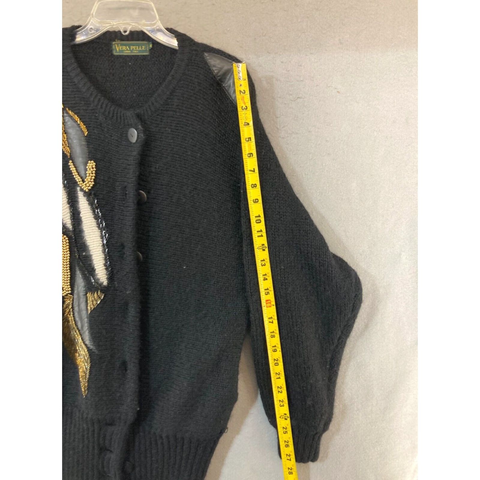 Vera Pelle VINTAGE Vera Pelle Cardigan Medium Black Wool Blend Made in Italy Long Sleeve V-Neck Pockets 80s 90s Womens Size M / US 6-8 / IT 42-44 - 4 Thumbnail