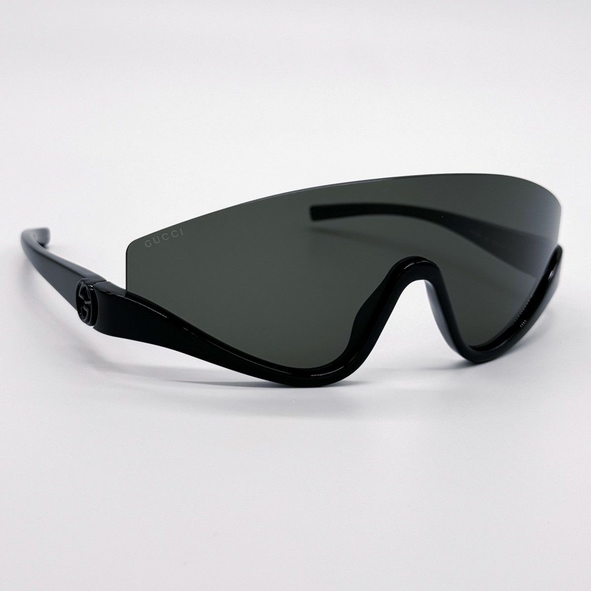 Gucci NEW GUCCI GG1650S 001 SHIELD BLACK WOMEN SUNGLASSES GUCCI Size ONE SIZE - 6 Thumbnail