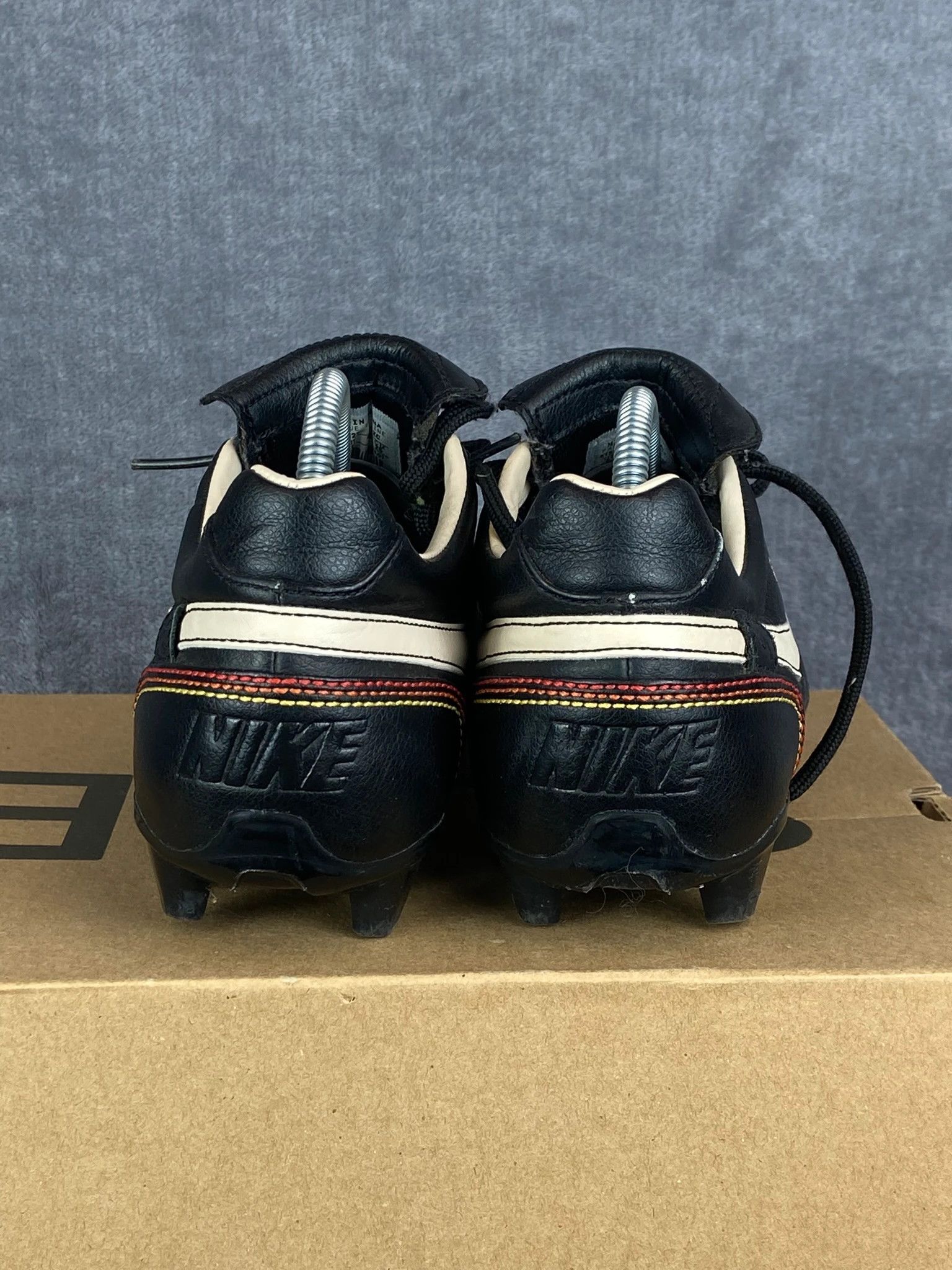 Nike Nike Tiempo Ronaldinho 10R FG football boots Size US 7 / EU 40 - 5 Thumbnail