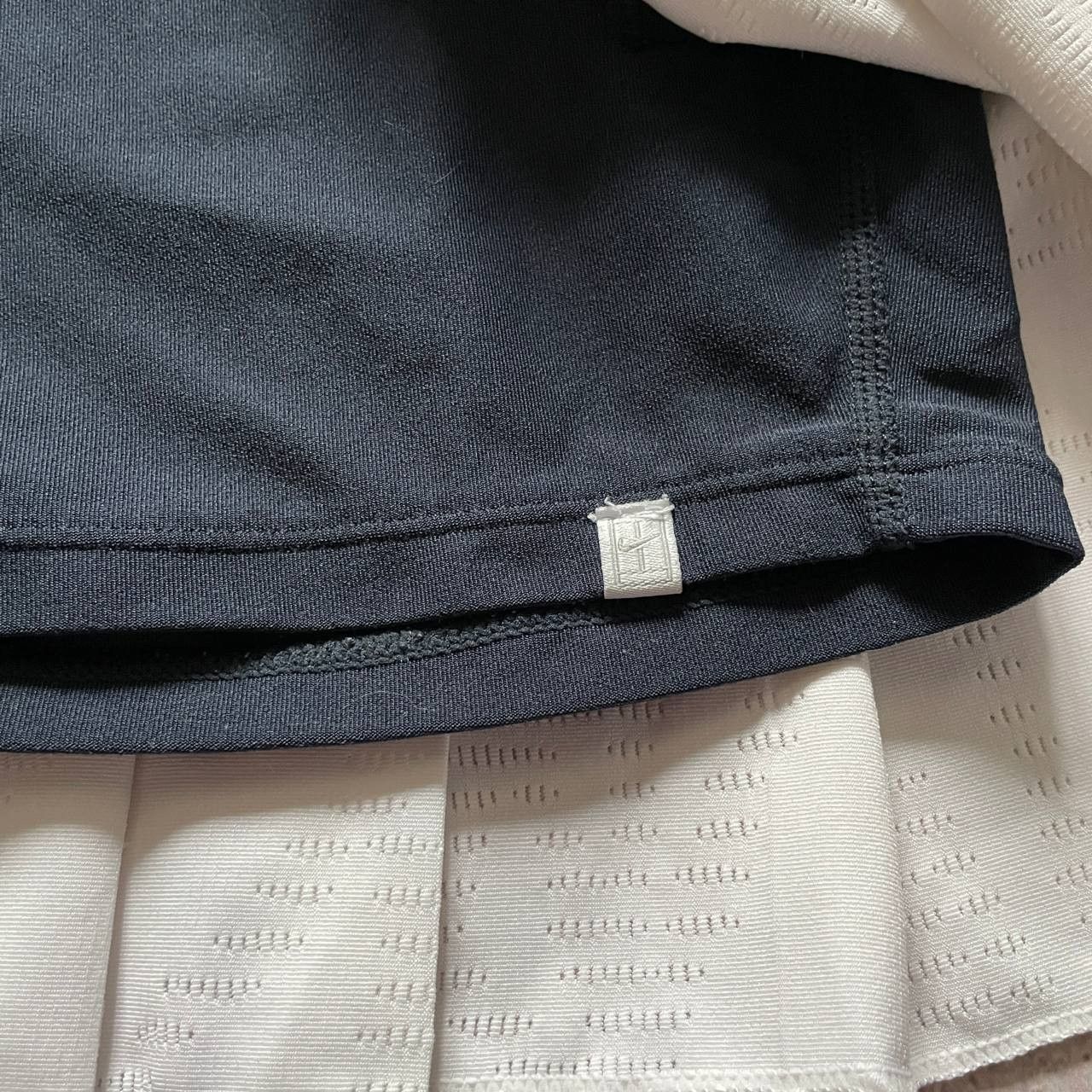 Nike VINTAGE Y2K TENNIS MINI SKIRT Size 25" / US 0 / IT 36 - 5 Thumbnail