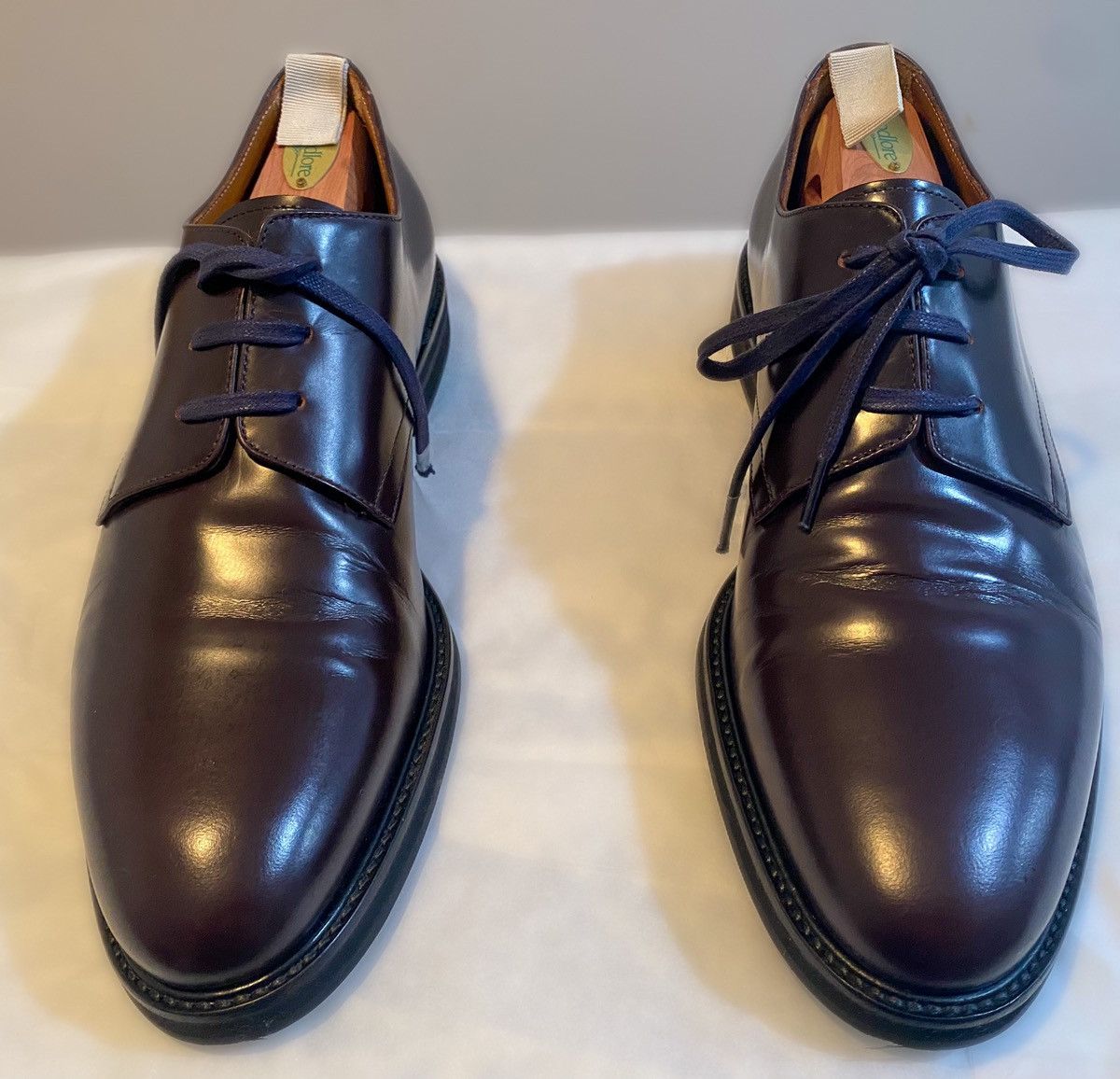 Common Projects Common Projects - Burgundy Derby Size US 9 / EU 42 - 1 Thumbnail