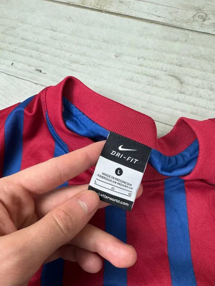 Nike Nike FC Barcelona 2011 2012 Messi #10 Home Shirt Jersey Size US L / EU 52-54 / 3 - 12 Thumbnail