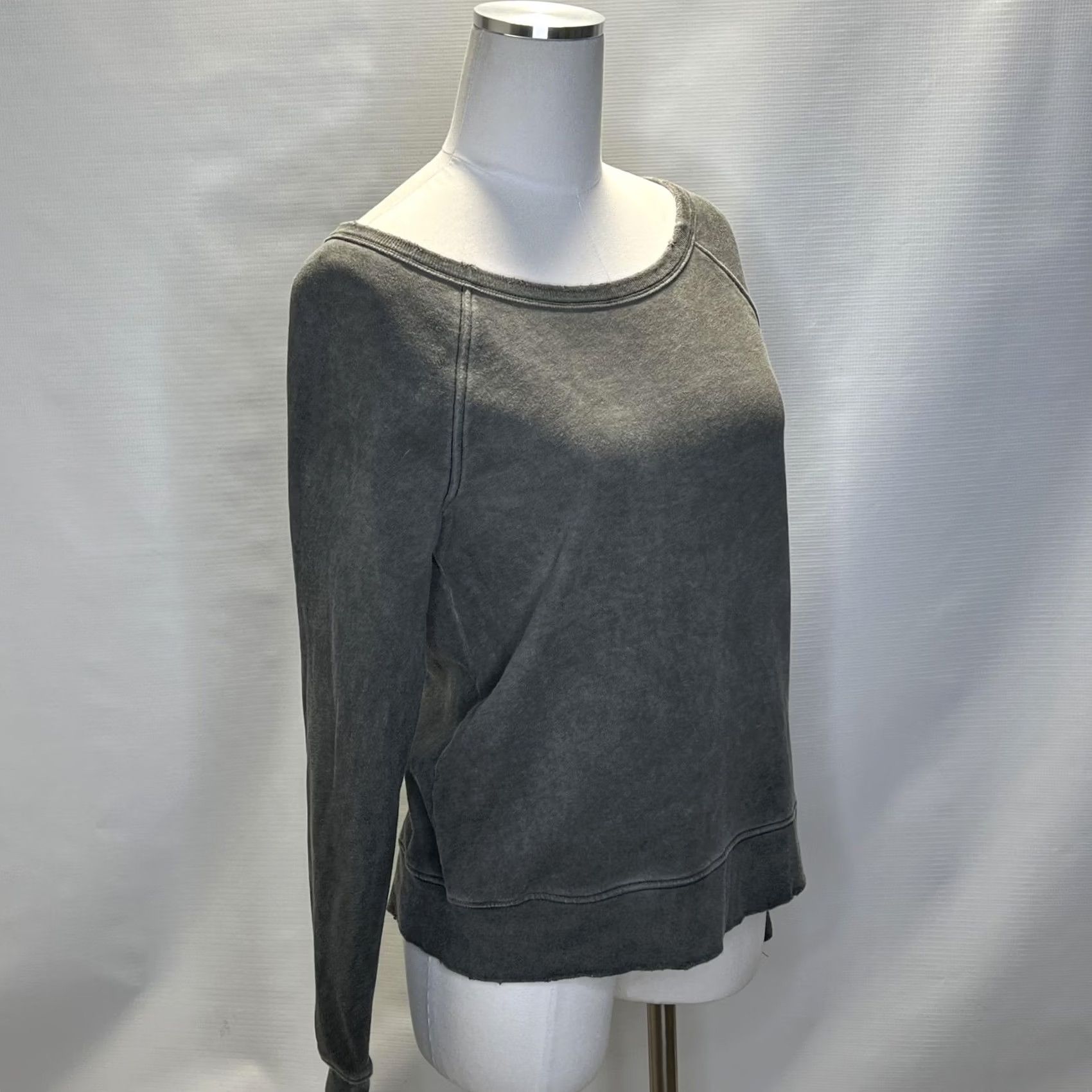 Vintage Pam & Gela Sweater Womens P Petite Gray Lace Up Back Pullover Long Sleeve Cotton Top Size S / US 4 / IT 40 - 3 Thumbnail