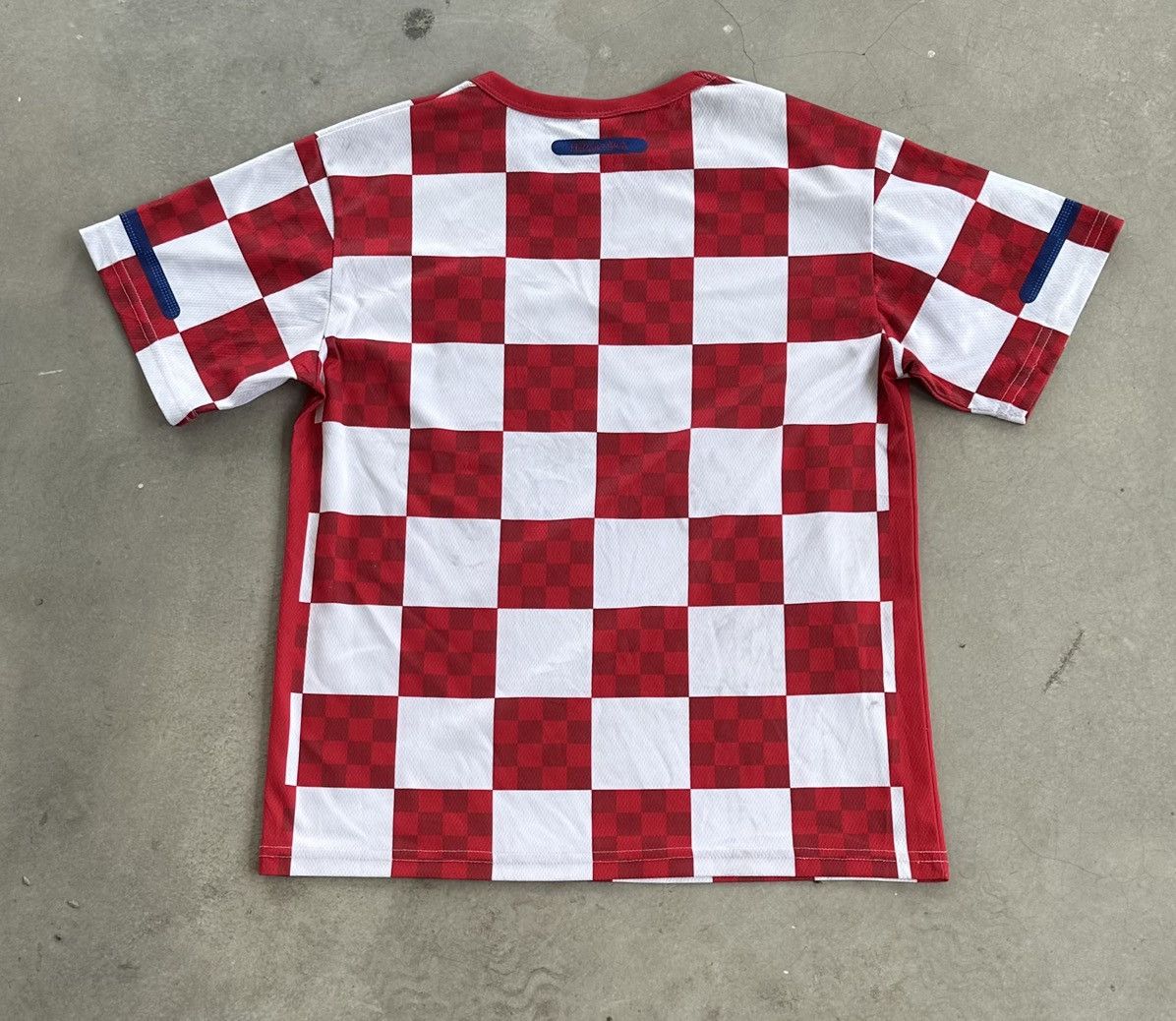 Other CROATIA JERSEY BOOTLEG Size US XS / EU 42 / 0 - 4 Thumbnail