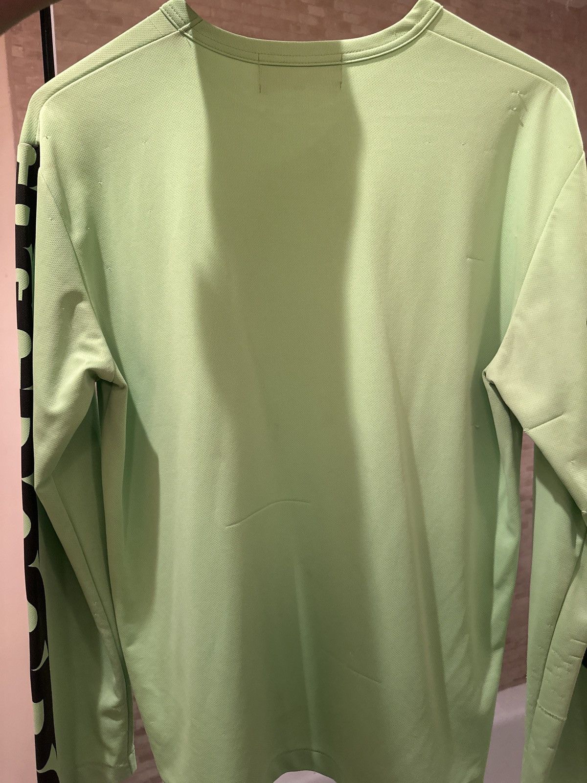 Comme des Garcons Comme Des Garçons Cdg Long sleeve Breaking News green Size US XL / EU 56 / 4 - 6 Thumbnail