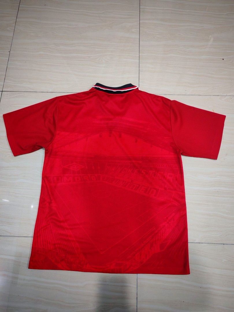 Umbro Man United Umbro 94/95 Home Jersey Size US L / EU 52-54 / 3 - 3 Thumbnail