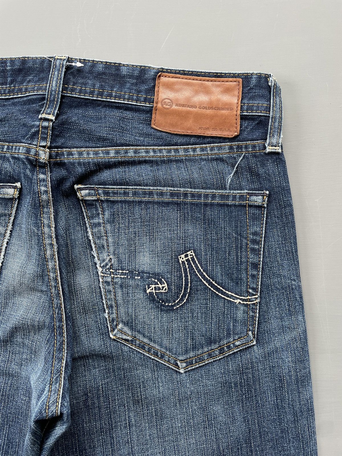 AG Adriano Goldschmied AG Adriano Goldschmied Straight Leg Jeans (P122) Size US 31 - 8 Thumbnail