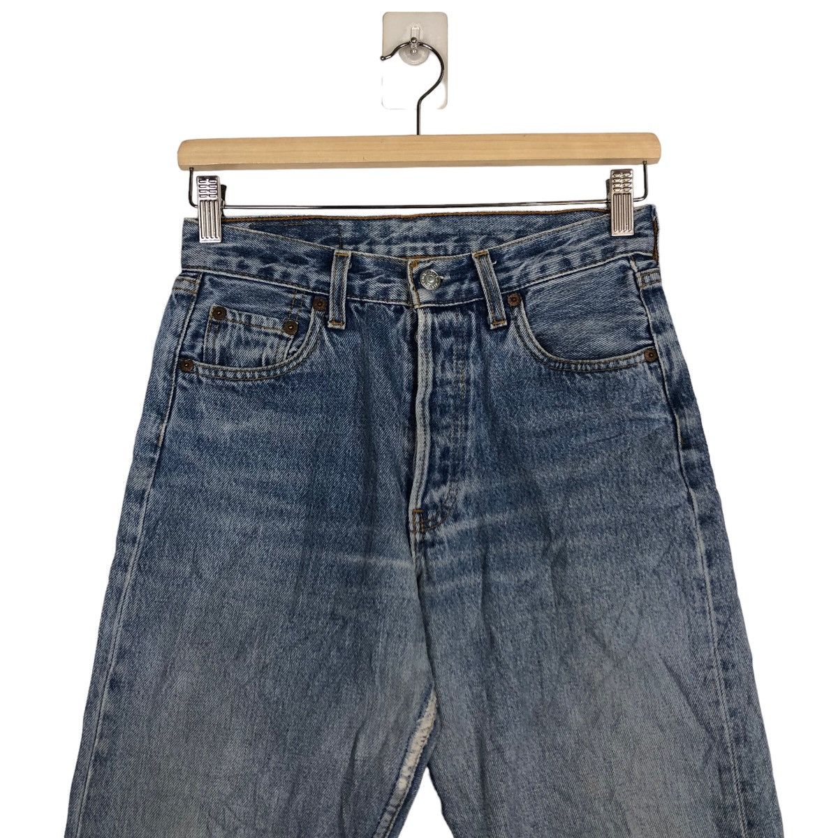 Levi's 🔥90’s VINTAGE LEVIS 501 DISTRESSED DENIM JEANS Size US 26 / EU 42 - 3 Thumbnail