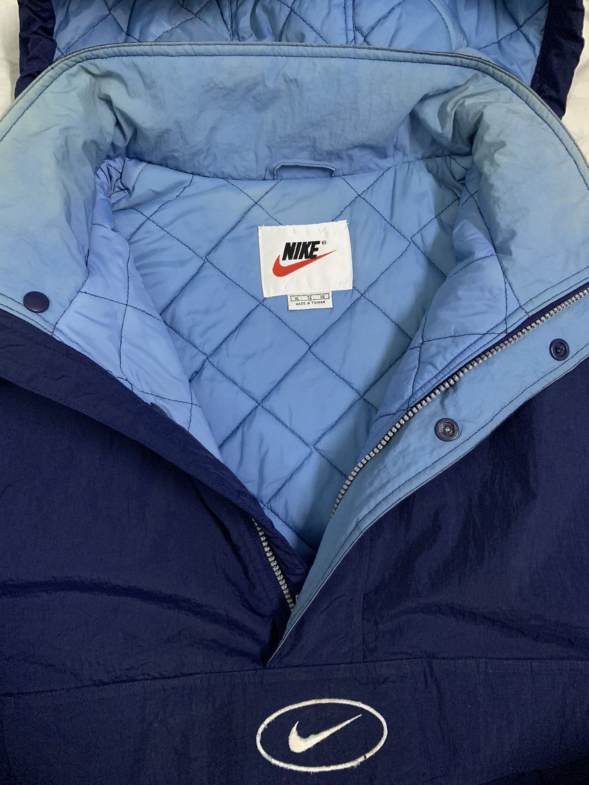 Nike Vintage 90s Nike Swoosh Big Logo Oversized Anorak Jacket Size US L / EU 52-54 / 3 - 4 Thumbnail
