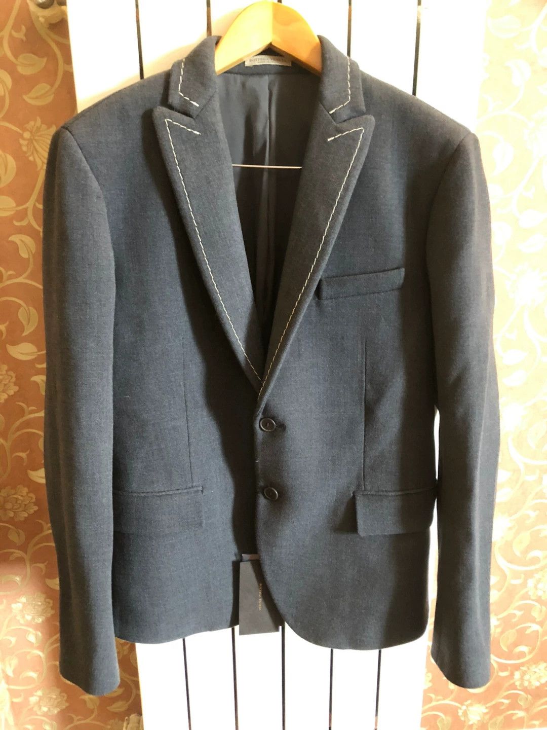 Bottega Veneta BOTTEGA VENETA 52 Slim Suit (New, Italy) Size 52R - 1 Thumbnail