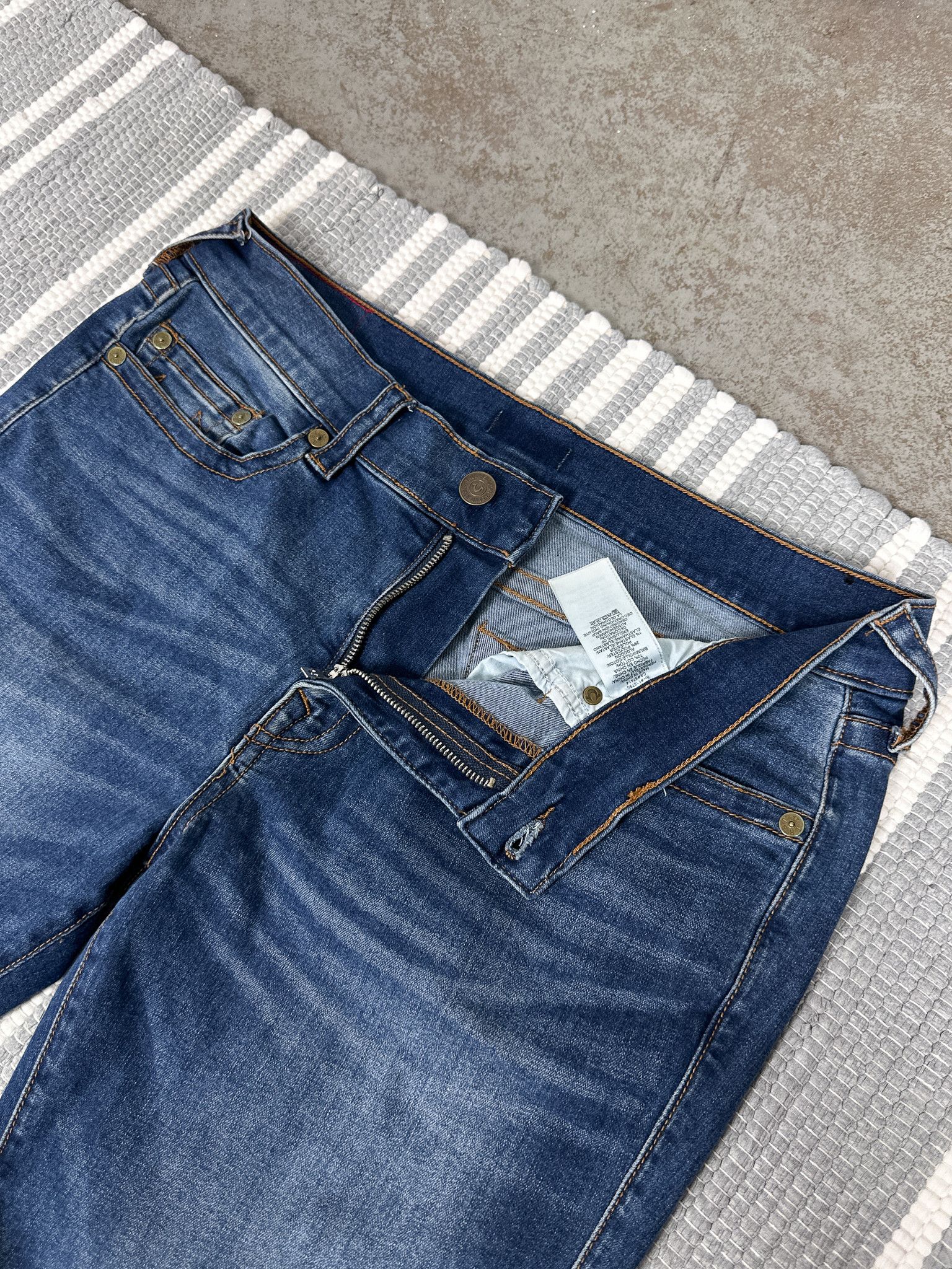 True Religion True Religion Blue Denim Pants Jeans Size 26" / US 2 / IT 38 - 3 Thumbnail