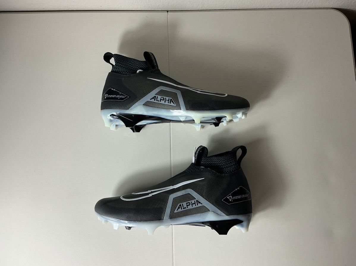 Nike Nike Alpha Menace Elite 3 Football Cleats CT6648-001 Men 12 Size US 12 / EU 45 - 3 Thumbnail